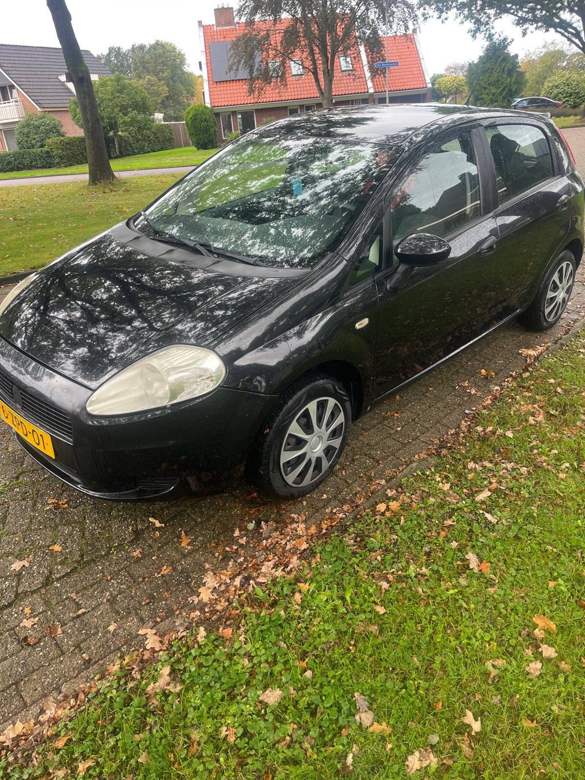 Fiat Punto 1.4 5DR 2007 Zwart, Auto's, Voorwielaandrijving, 40 €/maand, 4 cilinders, 400 kg