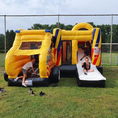 Springkussen Ambulance te huur / huren 5,0x5,5x3,0m, Ophalen of Verzenden, Zo goed als nieuw, Overige