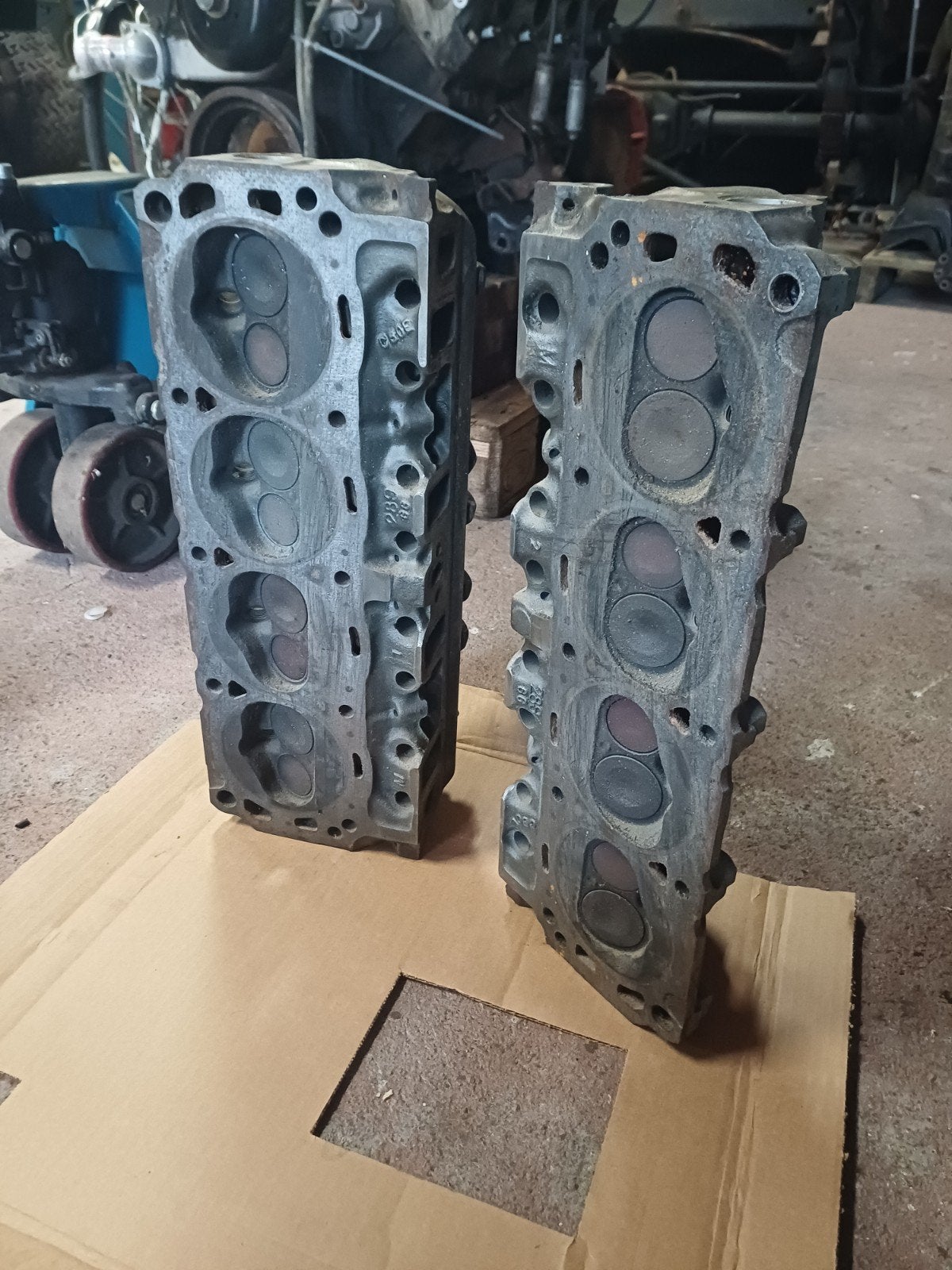 ford mustang 65/66 289 v8 cilinderkoppen hoge compressie, Auto-onderdelen, Ophalen, Gebruikt, Ford