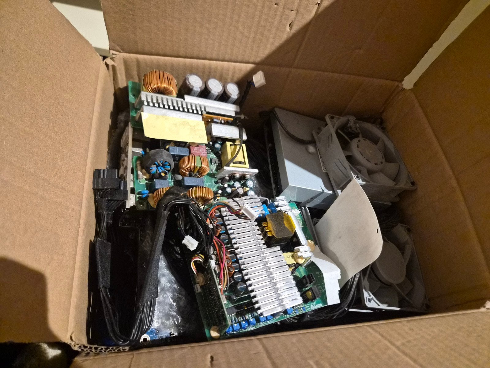 Inhoud Apple Mac Pro 1.1, Ophalen of Verzenden, Gebruikt