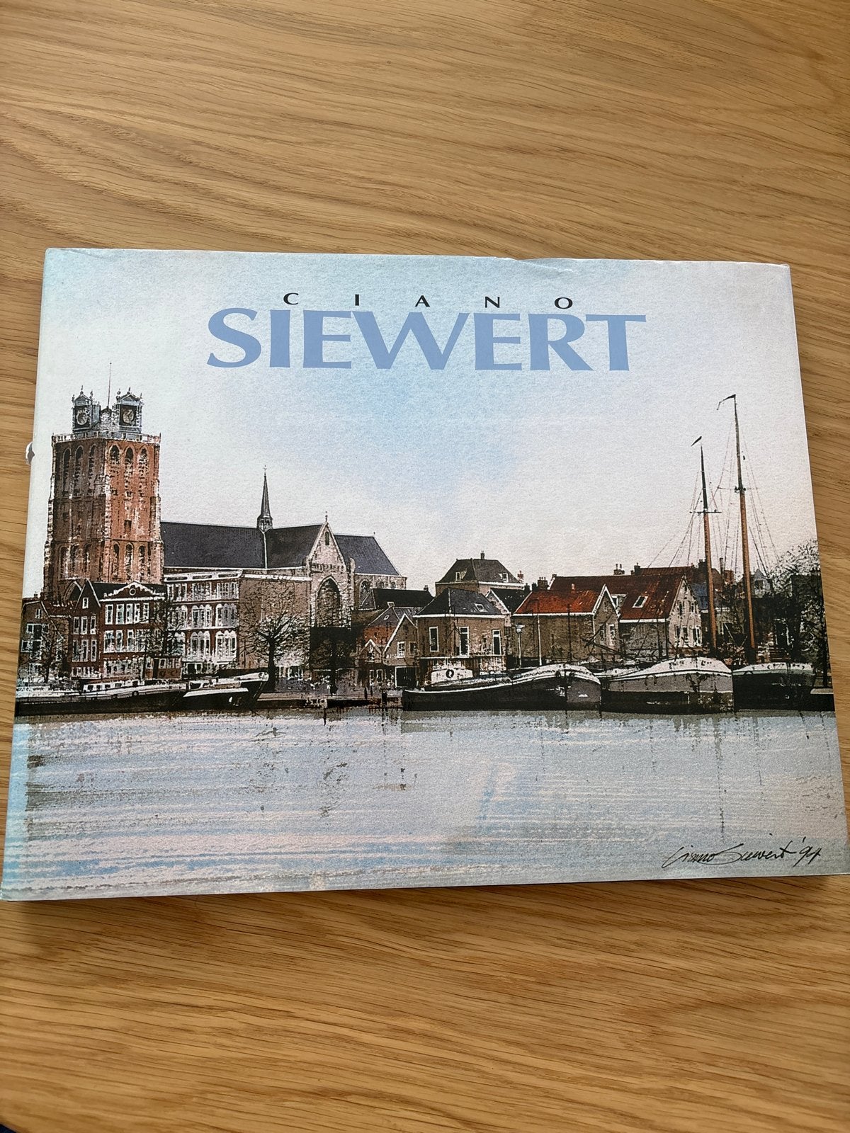 Ciano Siewert - Kunstboek met stadsgezichten en biografie, Verzenden, Zo goed als nieuw, Overige onderwerpen