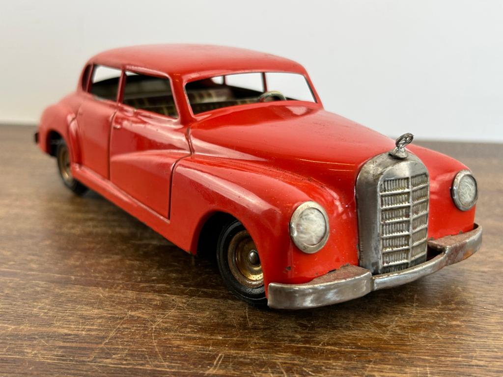 JNF Blikken Mercedes 300 made in Germany, Ophalen of Verzenden