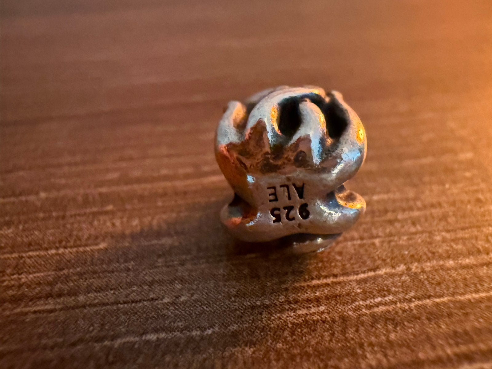 Pandora bedel octopus met zirkonia steentje, Gebruikt, Pandora, Ophalen of Verzenden, 1 bedel