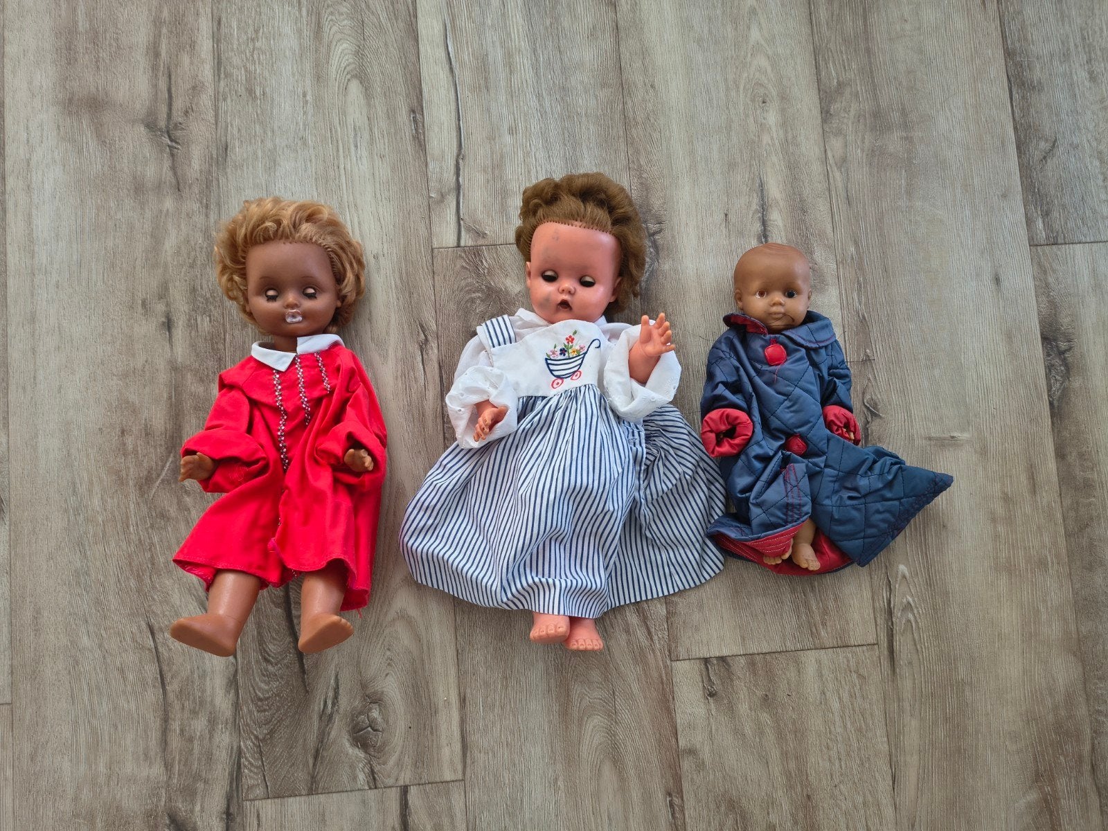 3x prachtige vintage pop met antieke kleertjes. Antieke pop., Verzamelen, Gebruikt, Onb, Ophalen of Verzenden, Onb