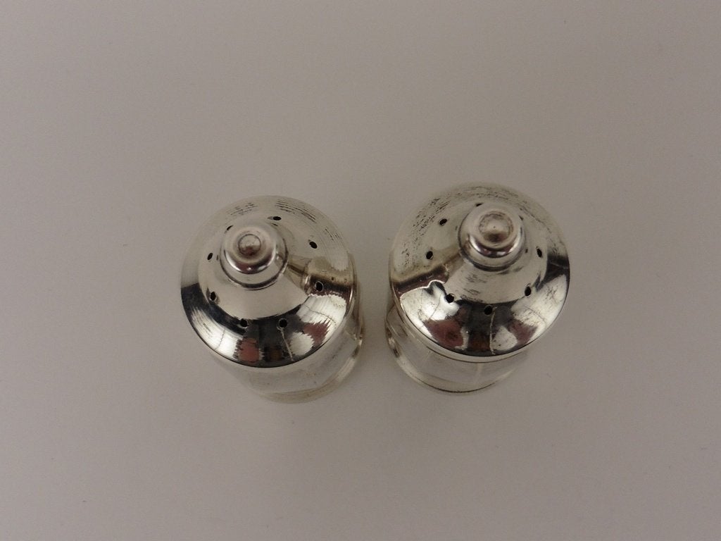 2 zilveren strooiers                                    Z226, Antiek en Kunst, Ophalen of Verzenden, Zilver