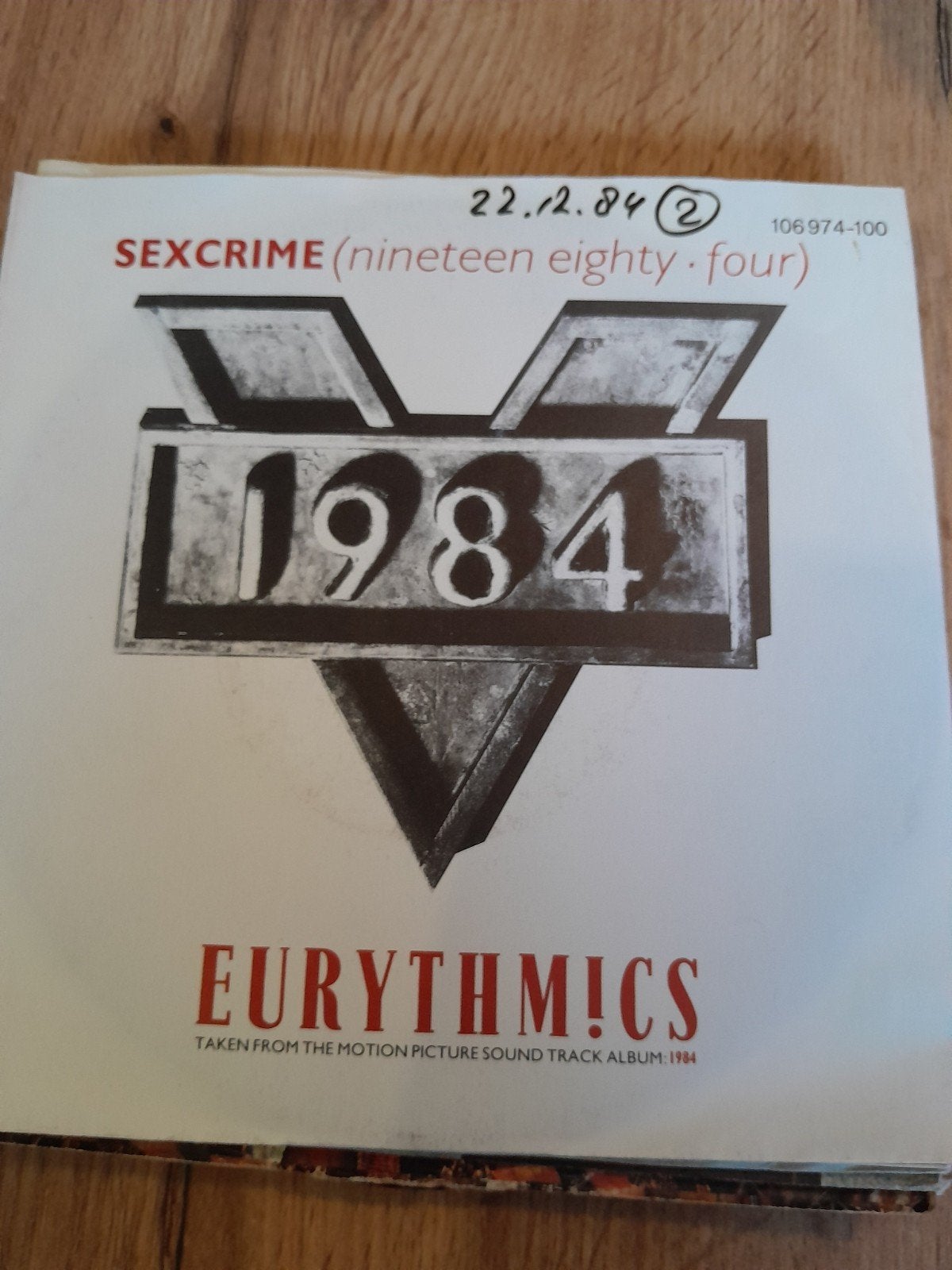 Eurythmics 7inch sexcrime, Ophalen of Verzenden, Zo goed als nieuw, Pop