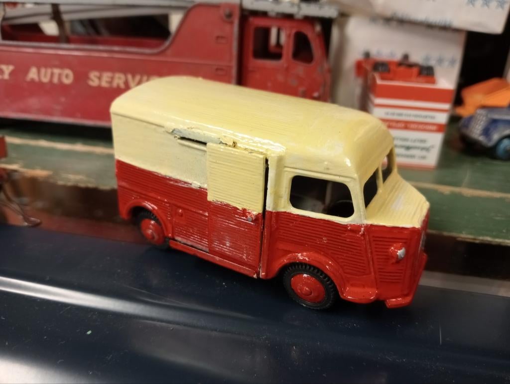 Citroen HY Dinky toys made in France, Ophalen of Verzenden, Gebruikt, Auto, Dinky Toys