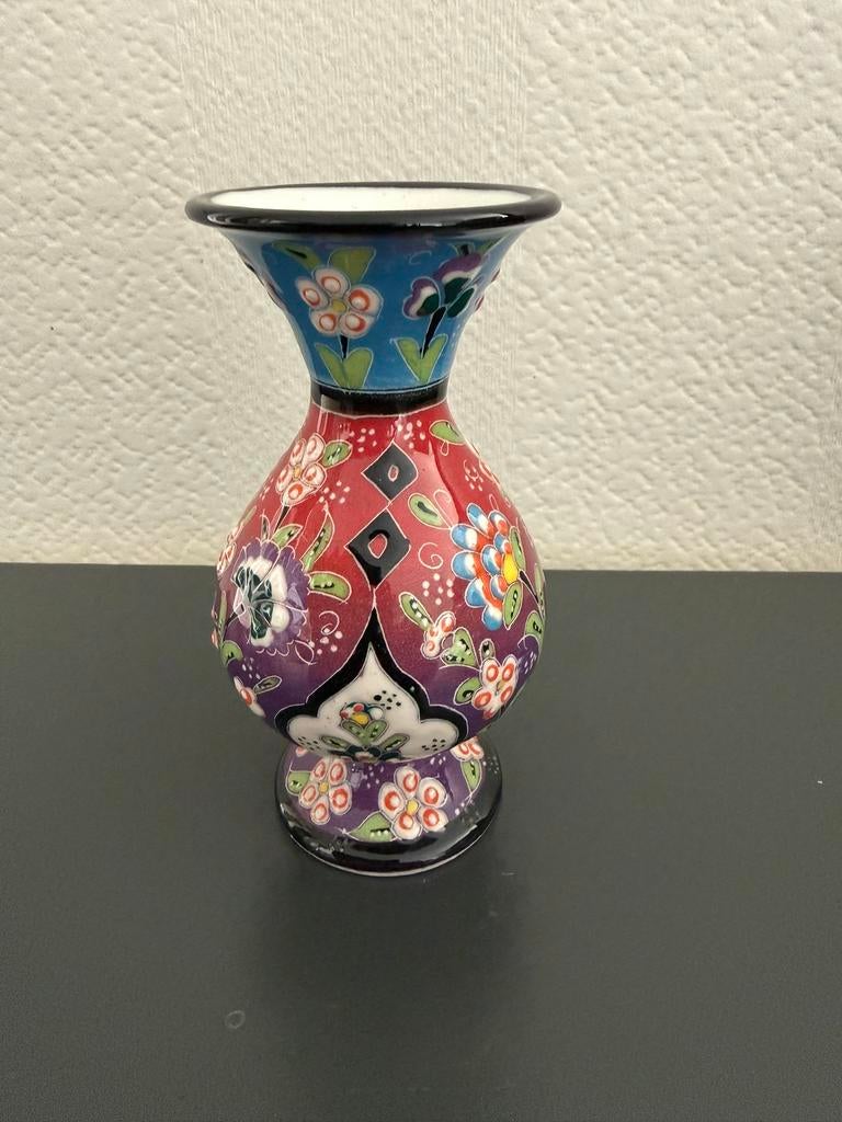 Handbeschilderd keramisch vaasje/handgemaakt Turks aardewerk, Antiek en Kunst, Antiek | Keramiek en Aardewerk, Ophalen of Verzenden
