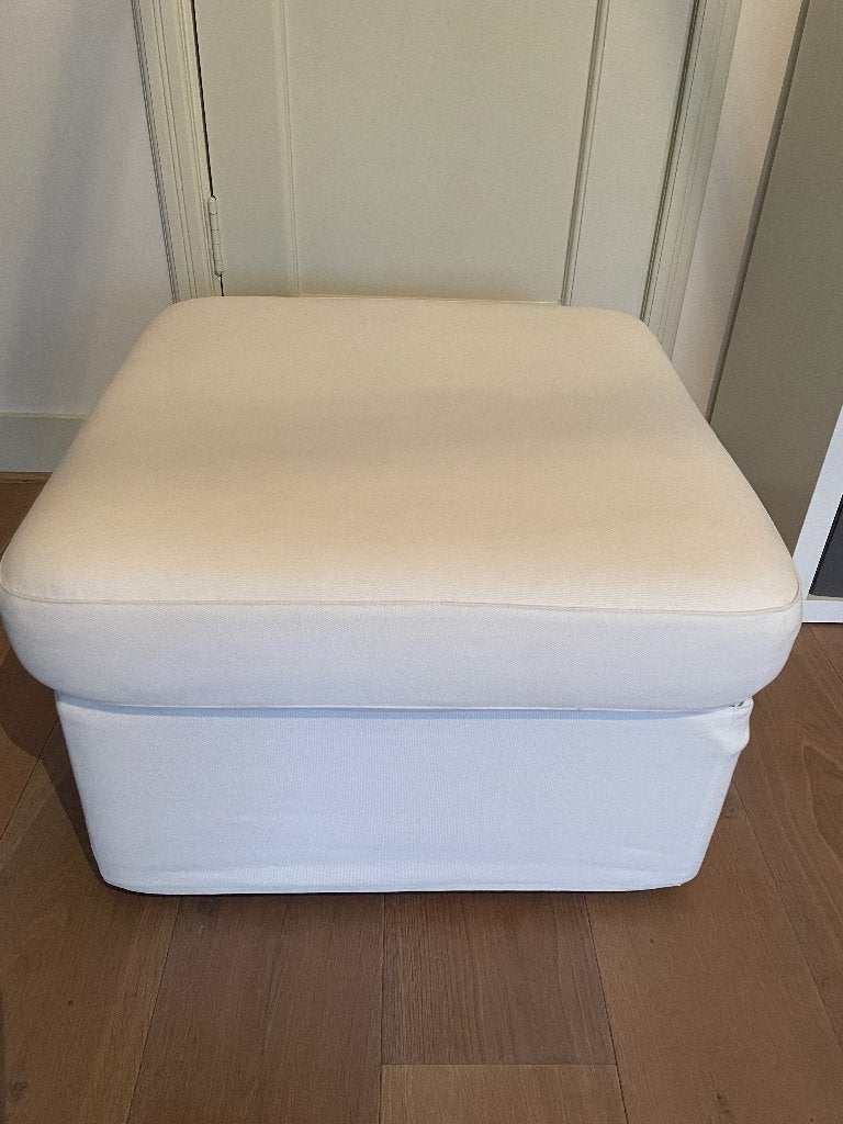 Vierkante poef, Huis en Inrichting, Ophalen, Gebruikt, Stof, 50 tot 75 cm