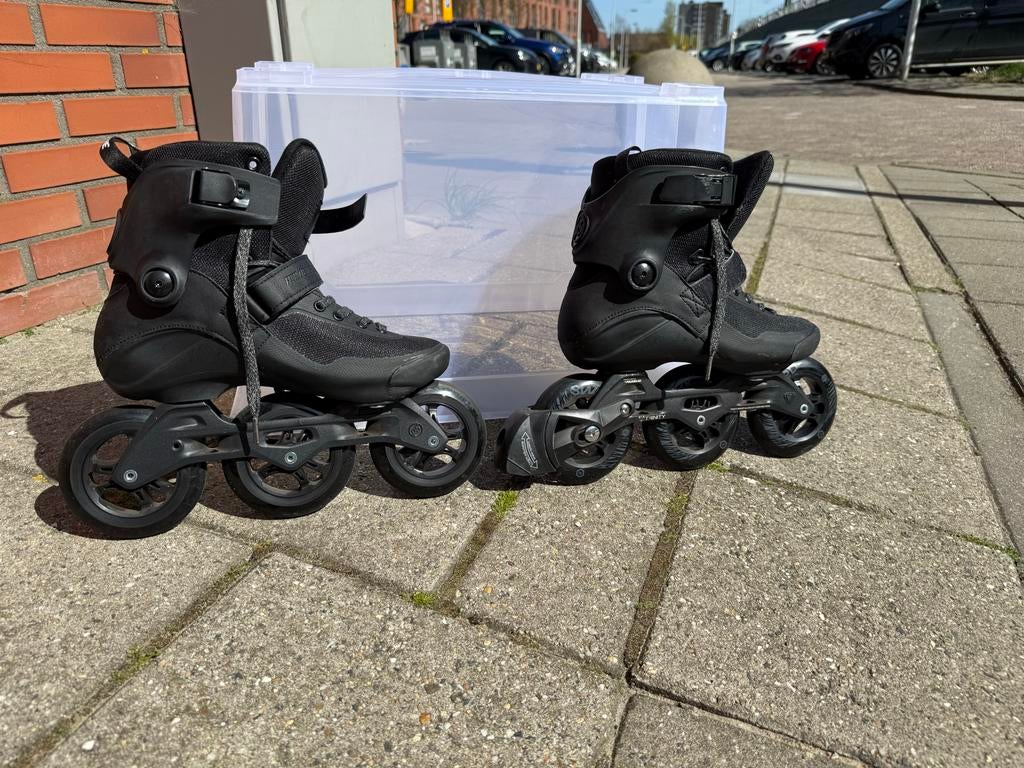 Powerslide triple black 110 fitness skates maat 41 incl helm, Sport en Fitness, Skeelers, Ophalen, Gebruikt, Dames, Overige typen