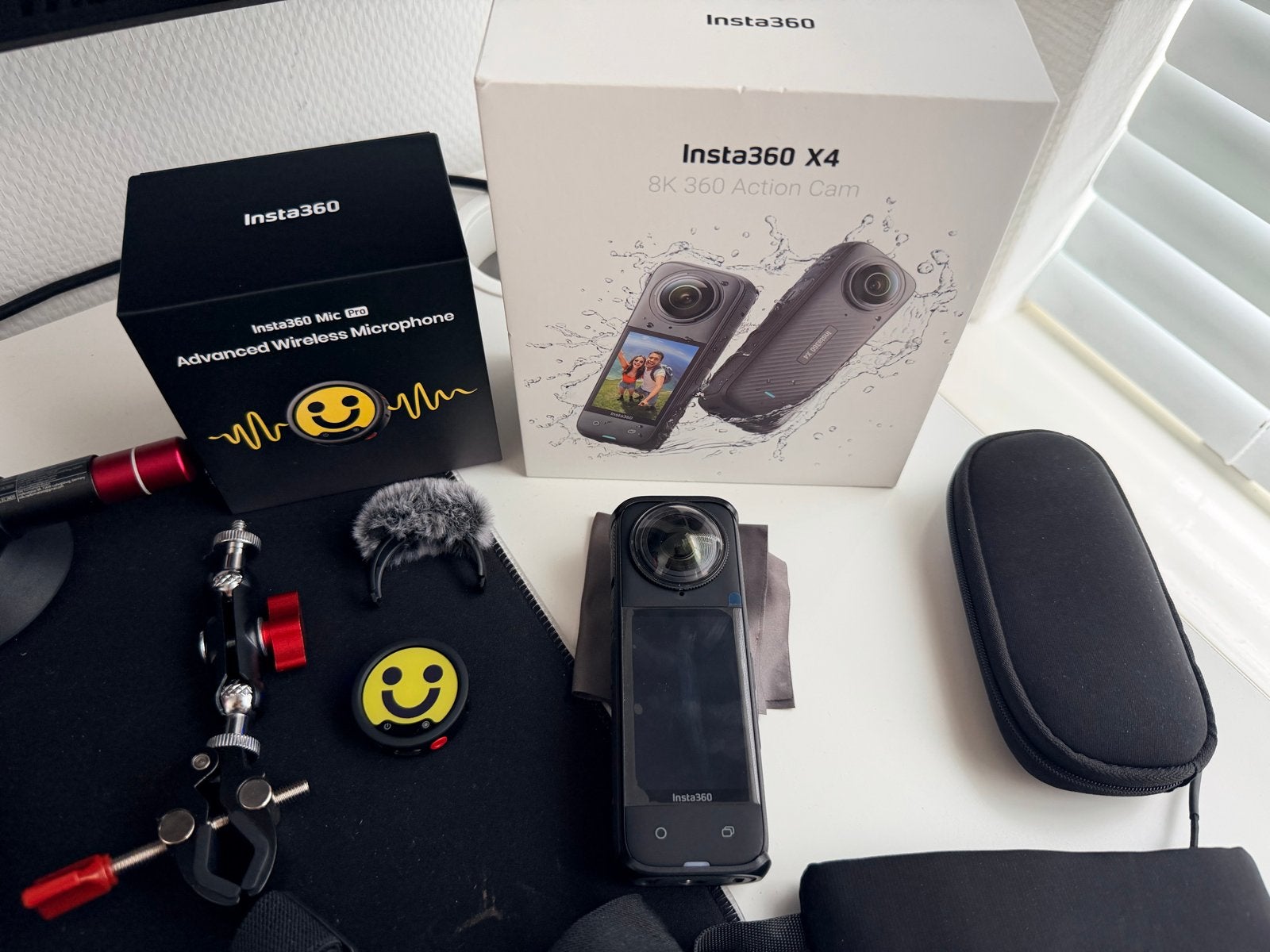 Insta360 X4 8K 360 Actiecamera met microfoon en accessoires, Ophalen of Verzenden, Nieuw, Overige merken