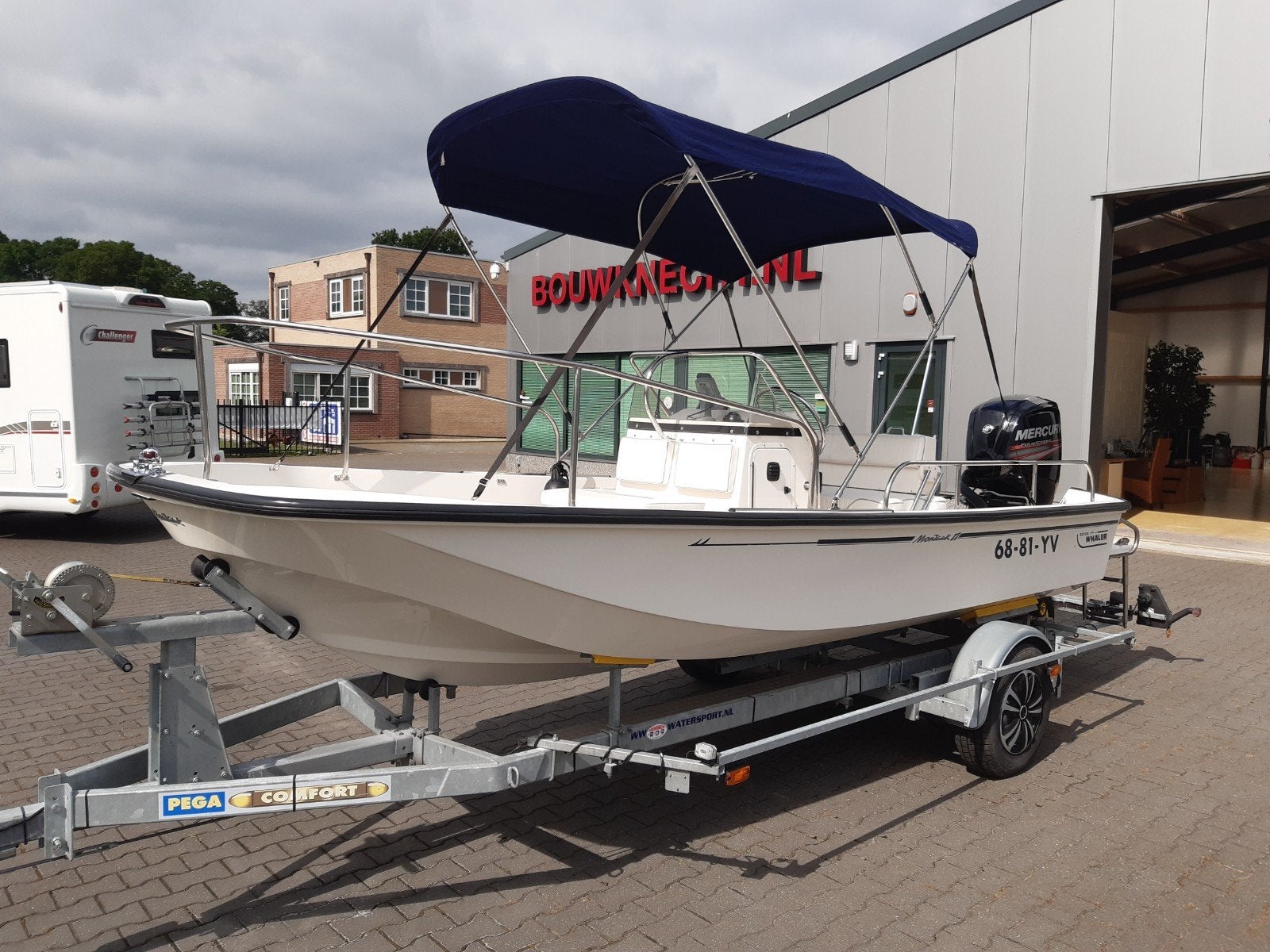 Boston Whaler Montauk 17 met Mercury 80pk en Pega trailer, Watersport en Boten, Overige merken, Met afstandsbediening, 5 m, Zo goed als nieuw