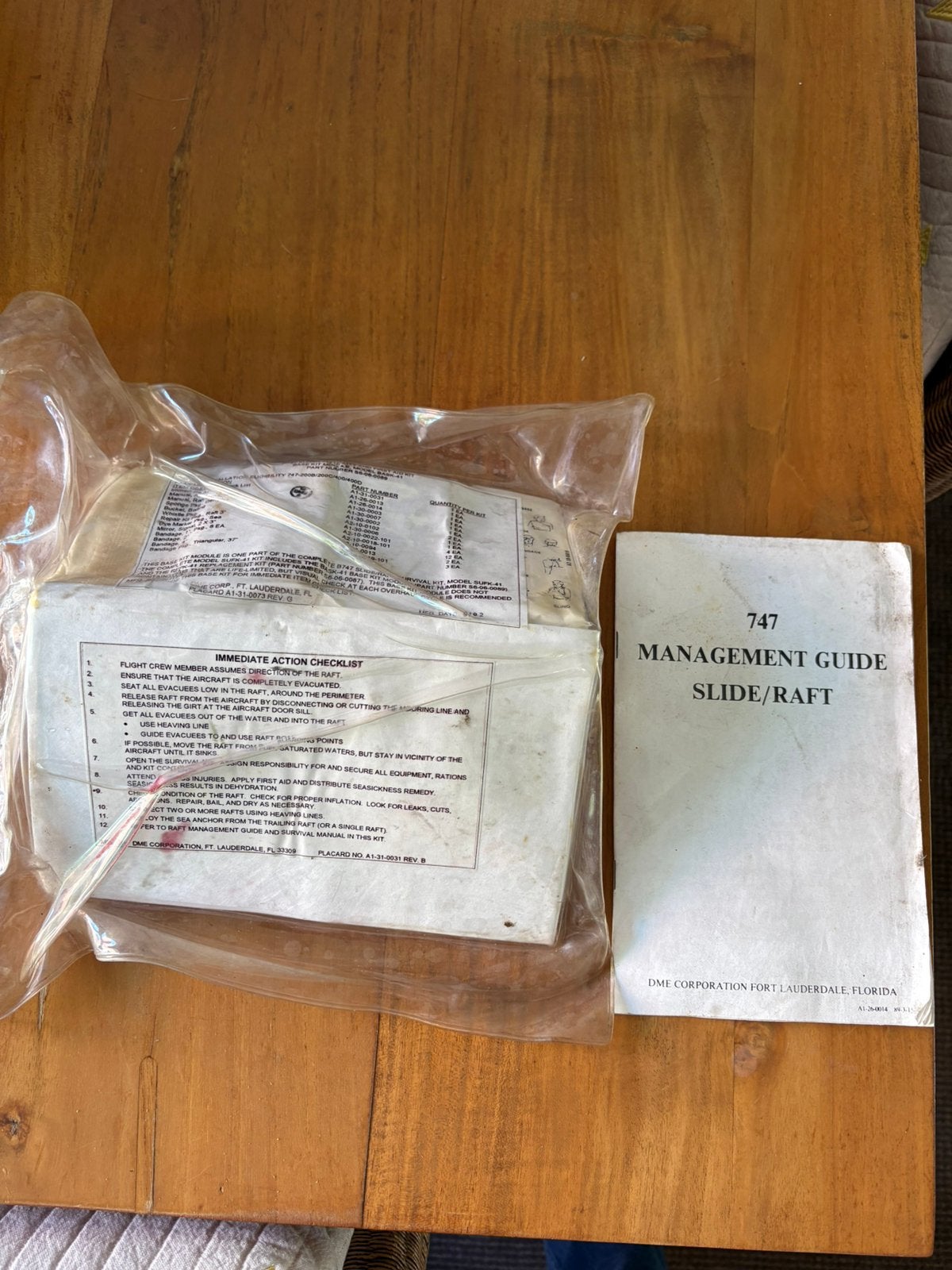 Survival kit reddingsvlot Boeing 747, Ophalen, Zo goed als nieuw, Overige typen