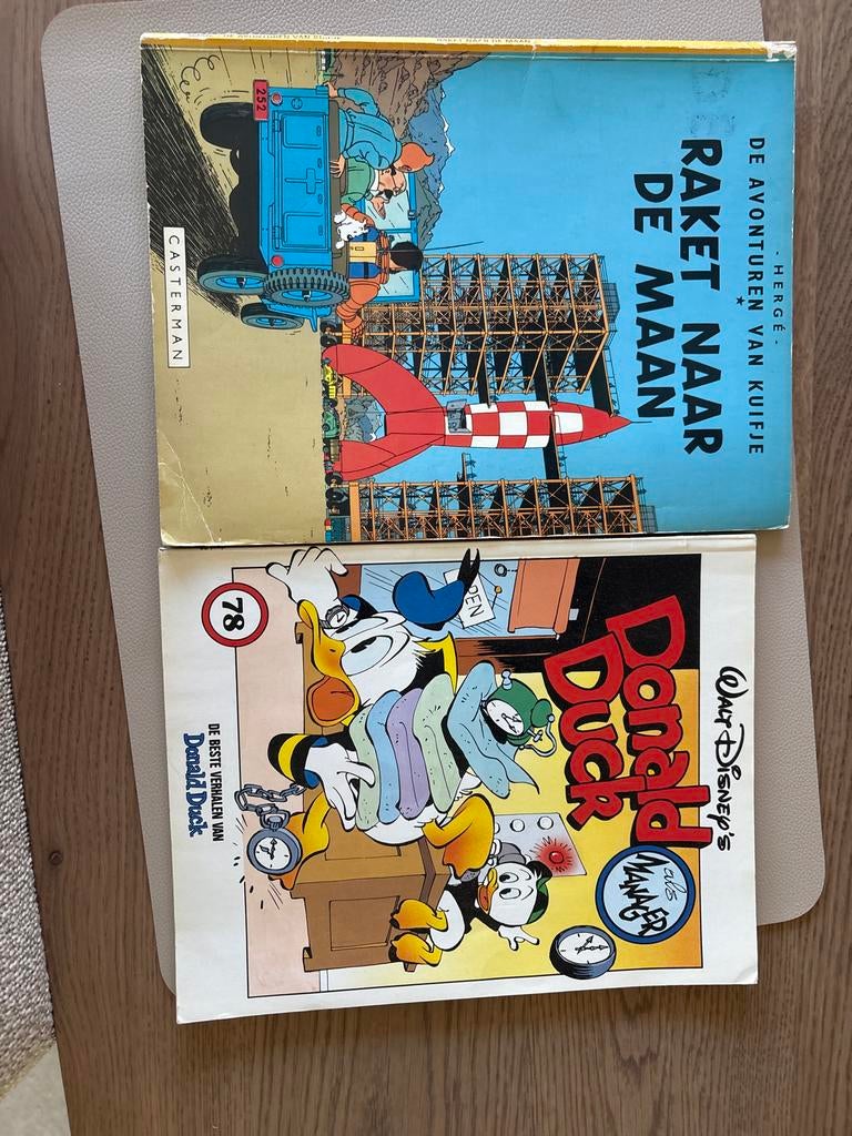 Kuifje Raket naar de Maan & Donald Duck als Manager, Meerdere stripboeken, Ophalen of Verzenden, Gelezen