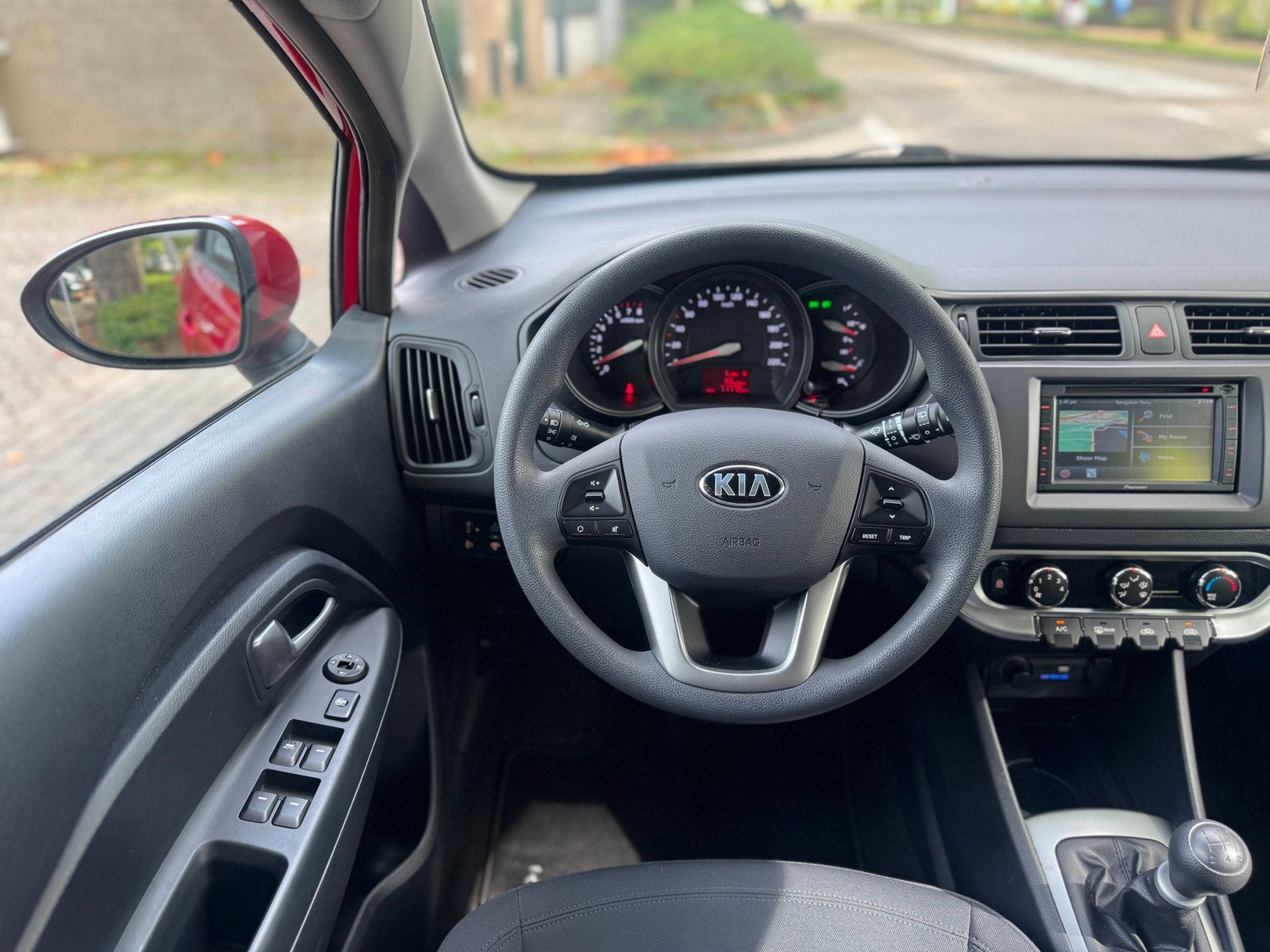 Kia Rio 1.2 CVVT Comfort Pack 1e Eig 5drs Airco in nieuwstaa, Auto's, 4 cilinders, Origineel Nederlands, Bedrijf, Handgeschakeld