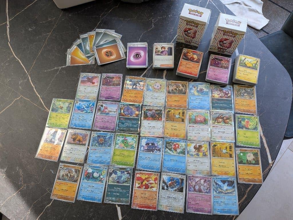 Pokémon 151 collectie – 250+ kaarten – (reverse) holo & bulk, Ophalen of Verzenden, Zo goed als nieuw, Meerdere kaarten