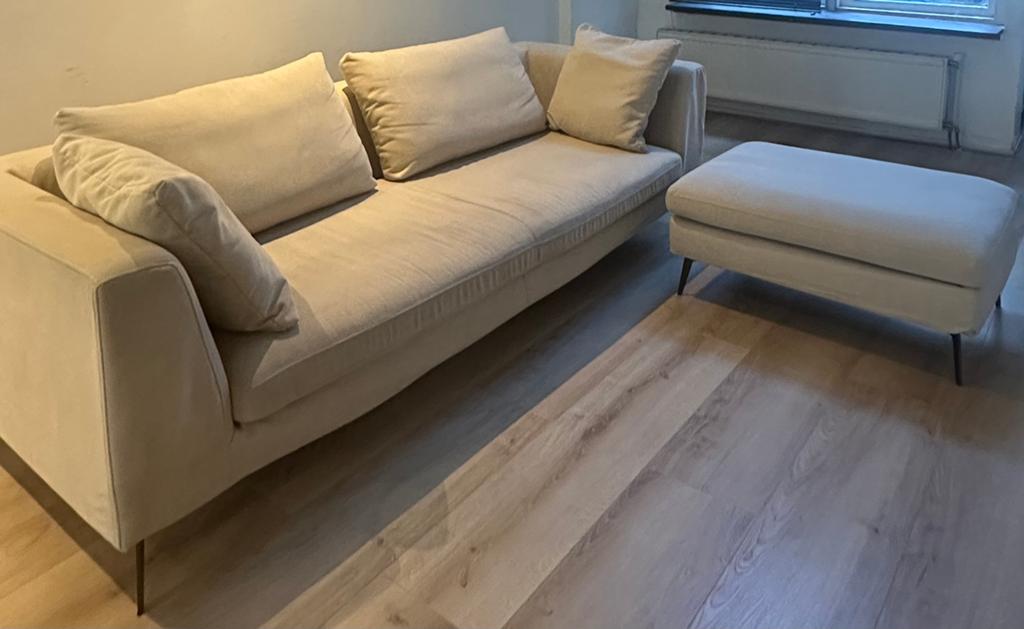 Bank met spoed te koop in Gouda, Ophalen, Zo goed als nieuw