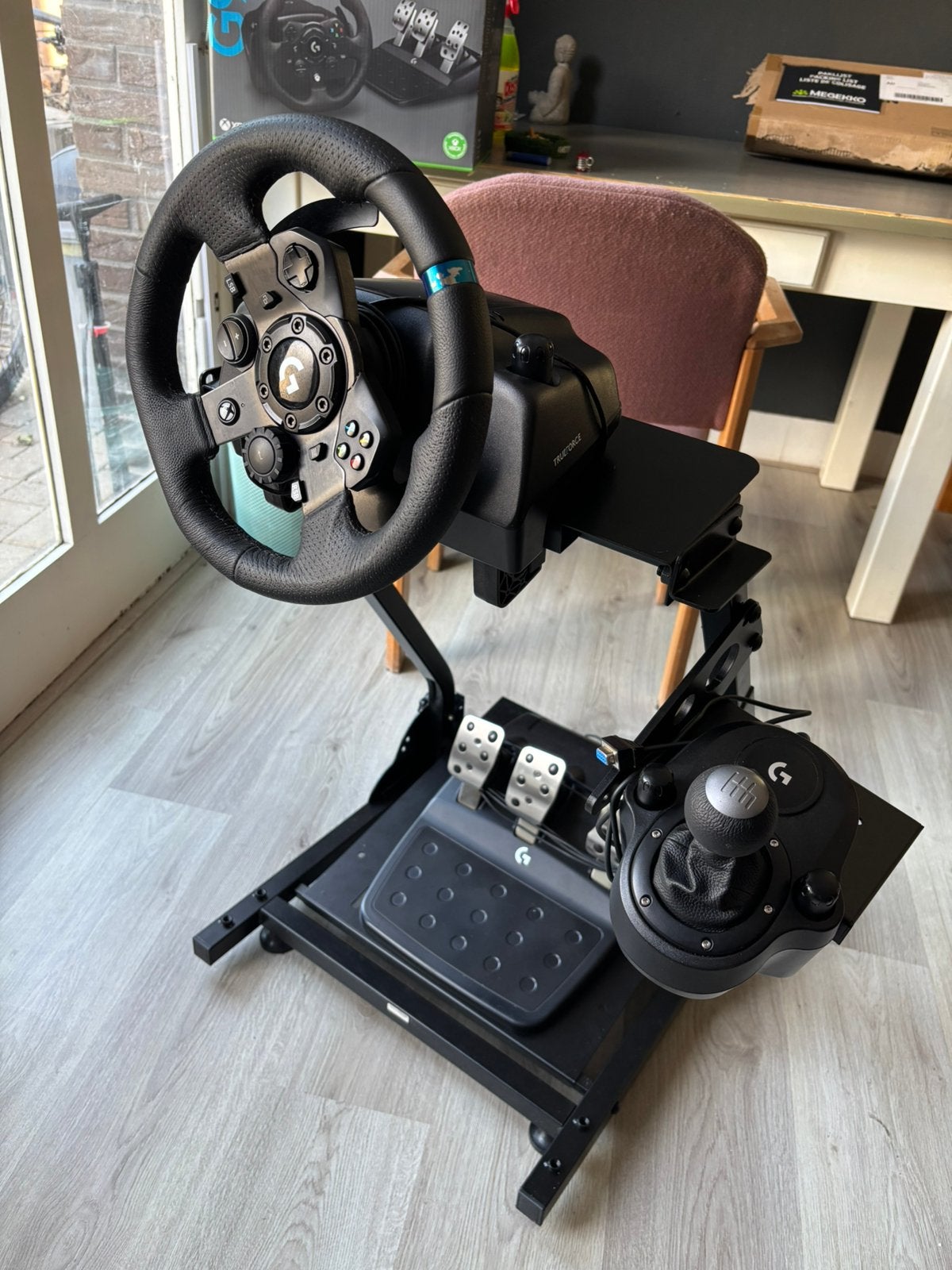 Logitech G923 + shift + frame, Spelcomputers en Games, Ophalen, Zo goed als nieuw, Stuurtje of Sportattribuut
