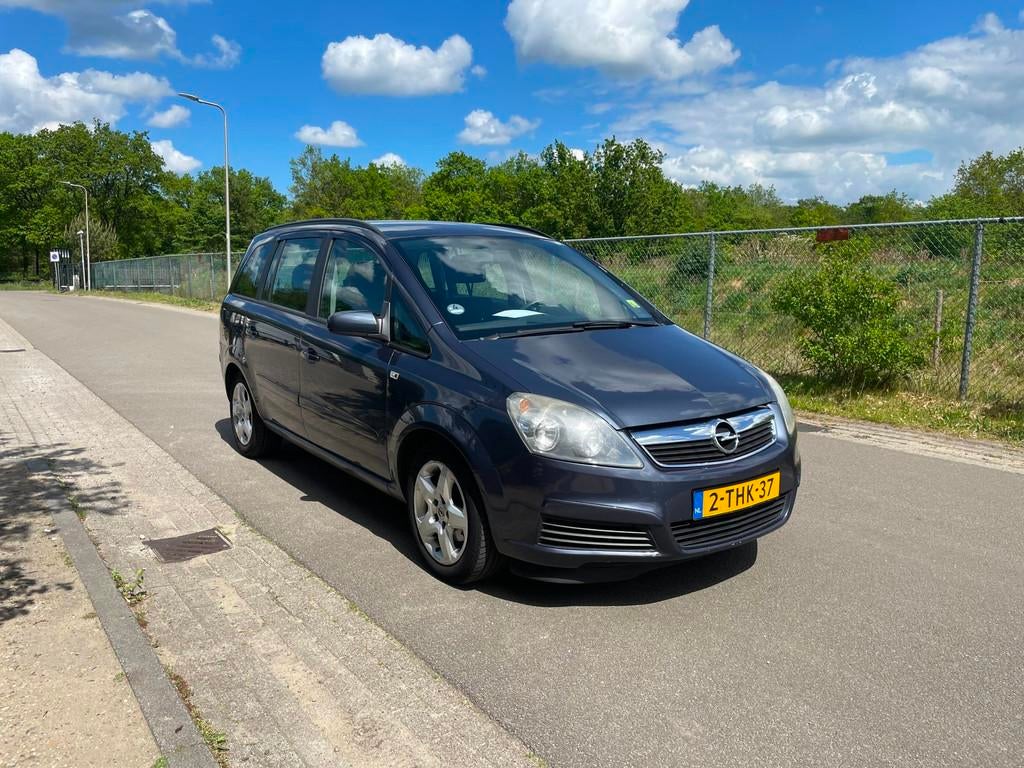 Opel Zafira 1.6 Essentia [7 Zitter] [ Leuke Zafira ], Auto's, Opel, Voorwielaandrijving, Stof, Gebruikt, 4 cilinders