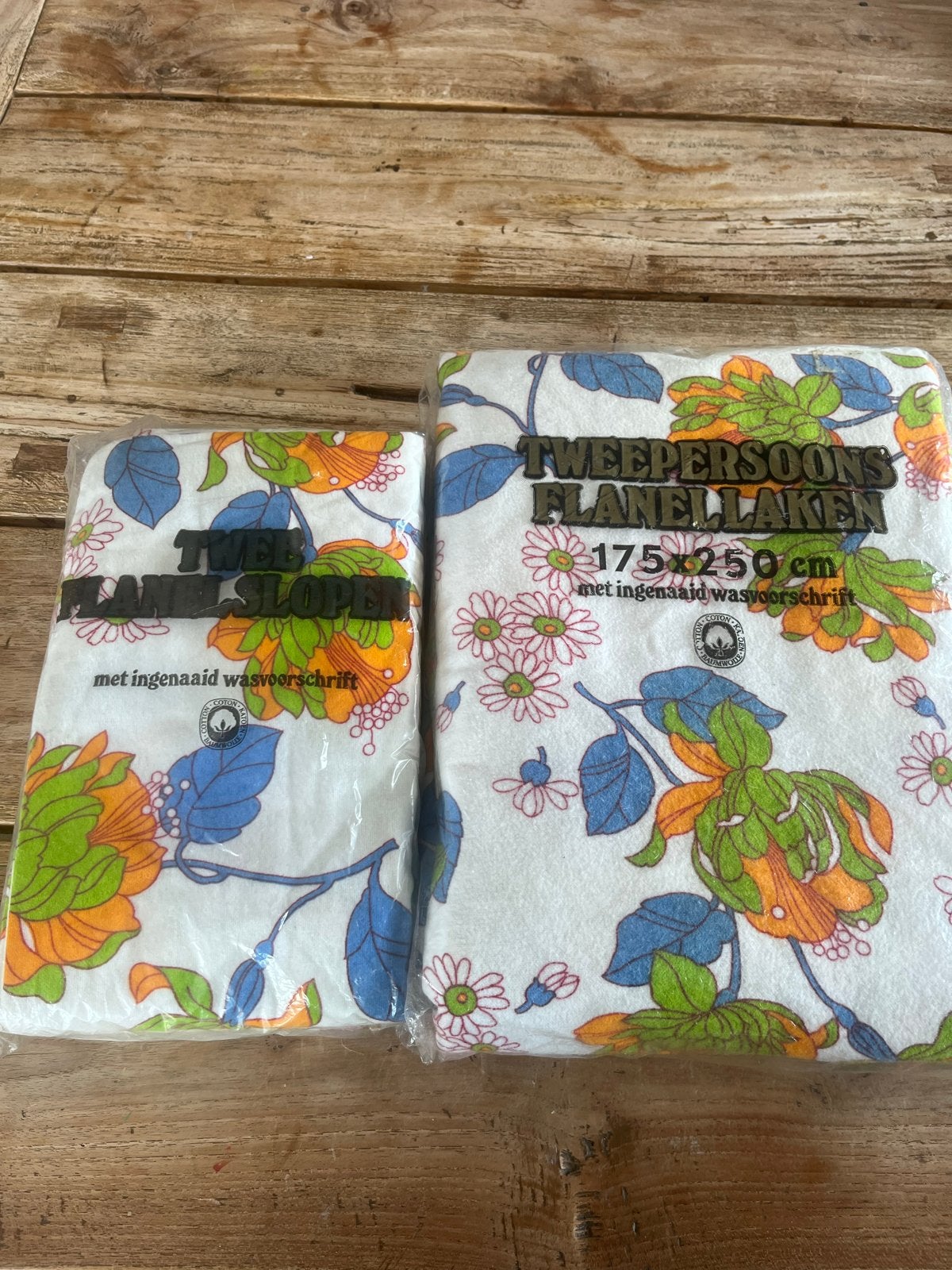 Vintage Tweepersoons Flanellen Beddengoedset - Nieuw, Meerkleurig, Beddengoedset, Katoen, Ophalen of Verzenden
