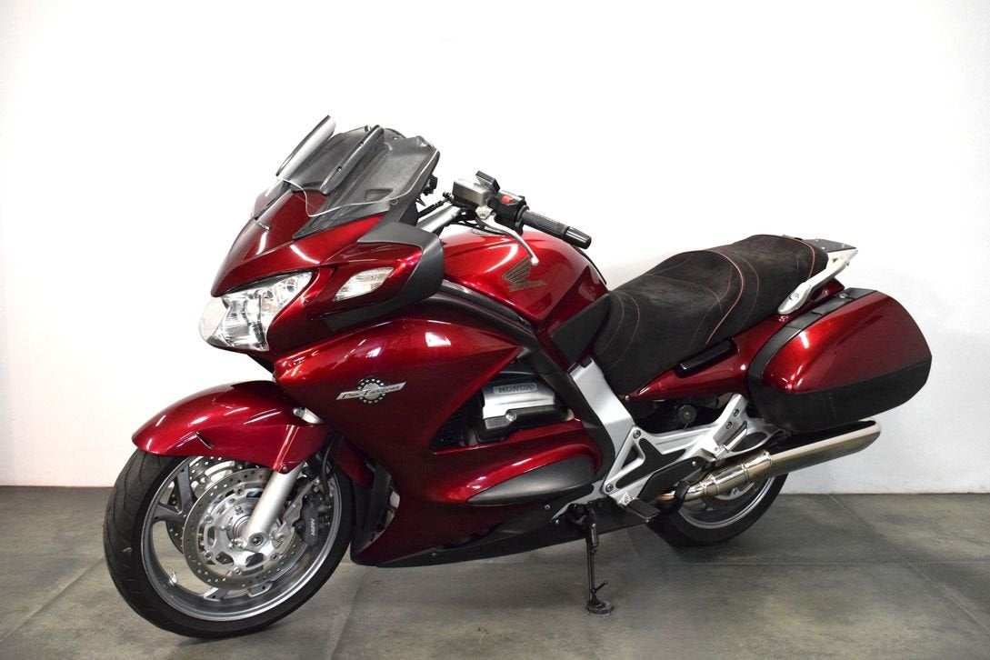 HONDA ST 1300 PAN EUROPEAN C-ABS (bj 2006), HONDA, 4 cilinders, Motorrijbewijs A, Bedrijf