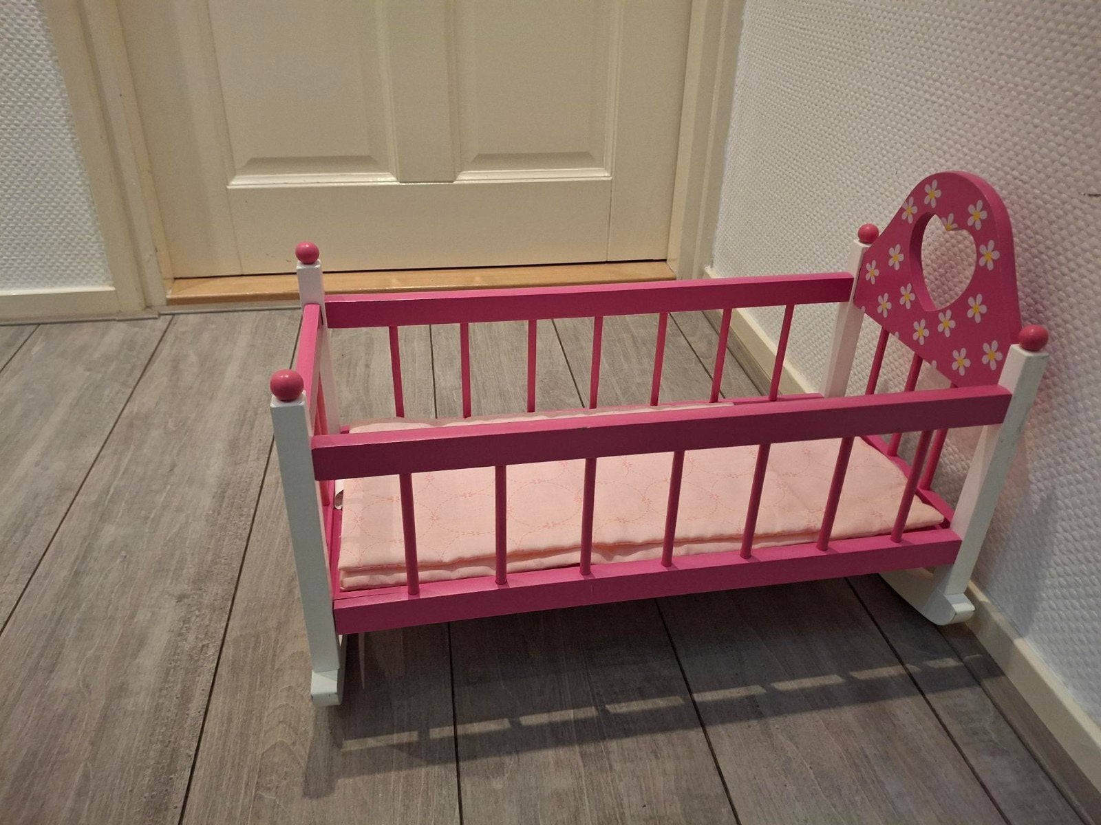 Tka poppenbed, Ophalen, Zo goed als nieuw, Babypop