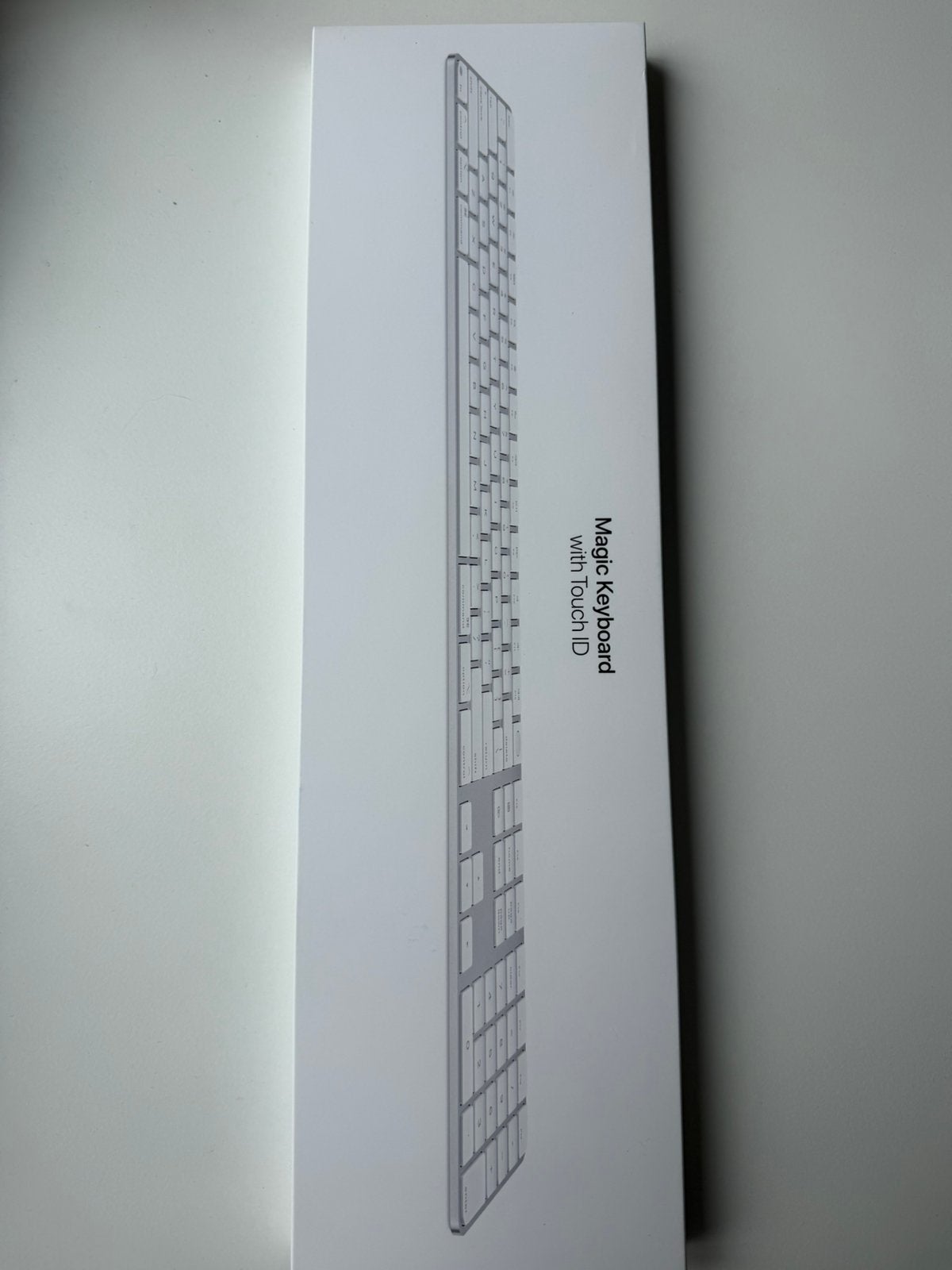 Apple Magic Keyboard Touch ID en nummeriek toetsenbord 2024, Computers en Software, Ophalen, Qwerty, Zo goed als nieuw, Apple