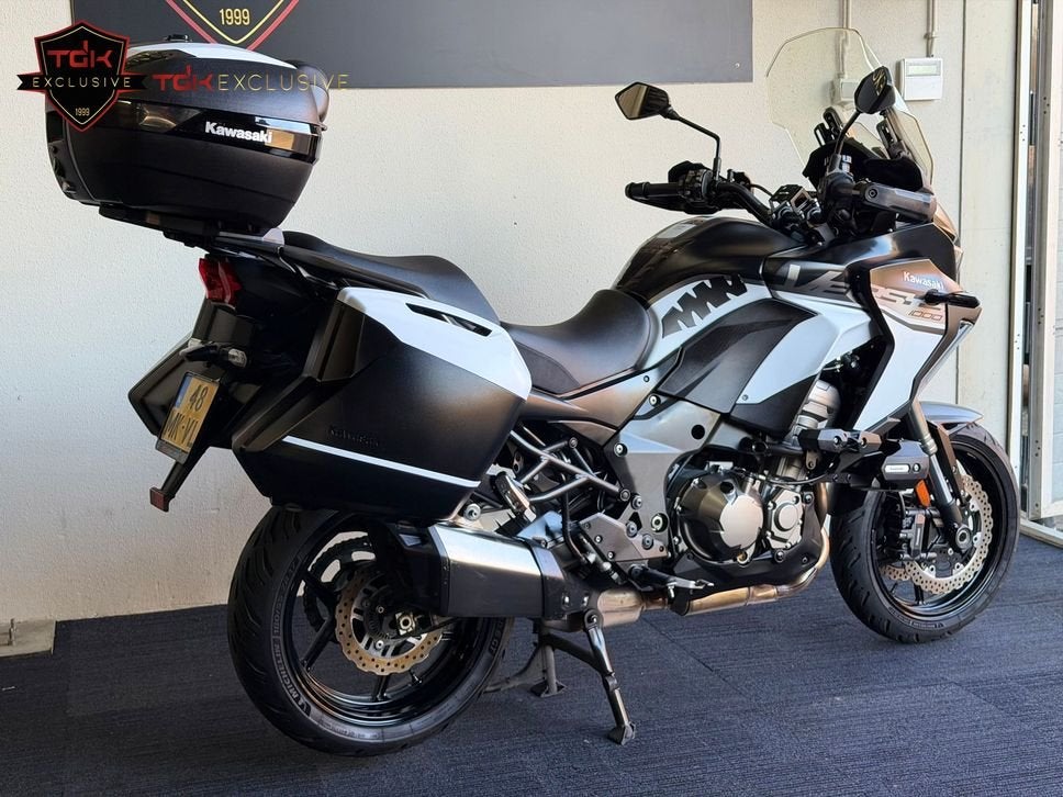KAWASAKI VERSYS 1000 SE GRAND TOURER (GT 650 1100 S), Motoren, 4 cilinders, Motorrijbewijs A, Bedrijf, Onbekend