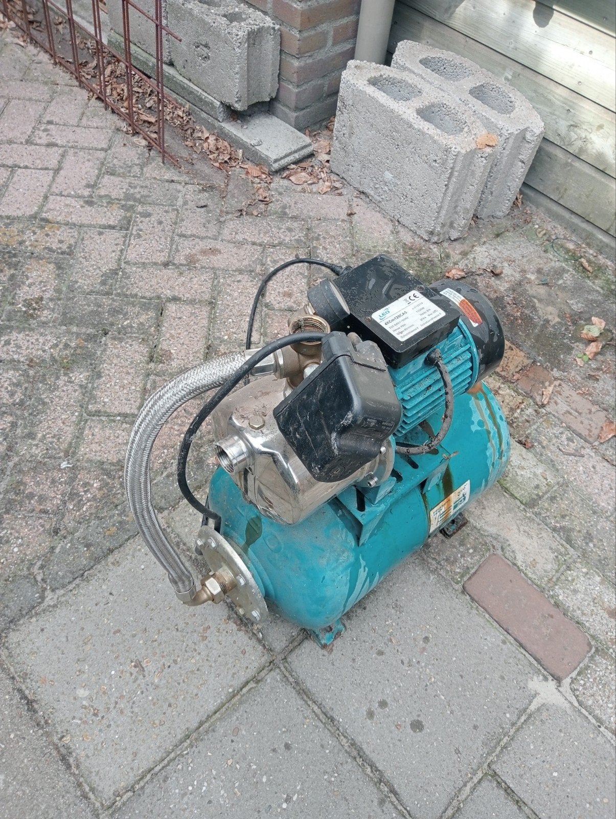 LEO 4XCm120CA5 Hydrofoorpomp 1100W, Ophalen, Gebruikt, Elektrisch, Hydrofoorpomp