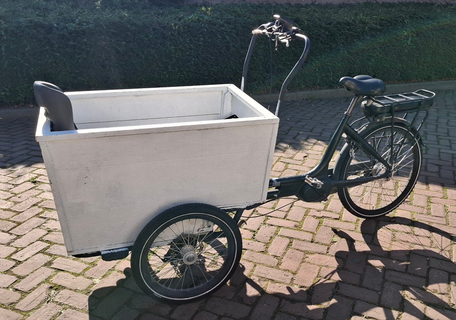 Elektrische bakfiets, Fietsen en Brommers, Ophalen, Gebruikt, 4 kinderen of meer