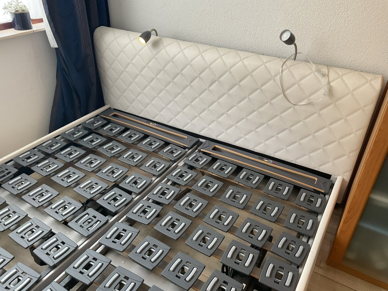 Tweepersoons bed bedombouw met elektrische schotelbodem, Huis en Inrichting, Ophalen, Overige materialen, Tweepersoons, 180 cm