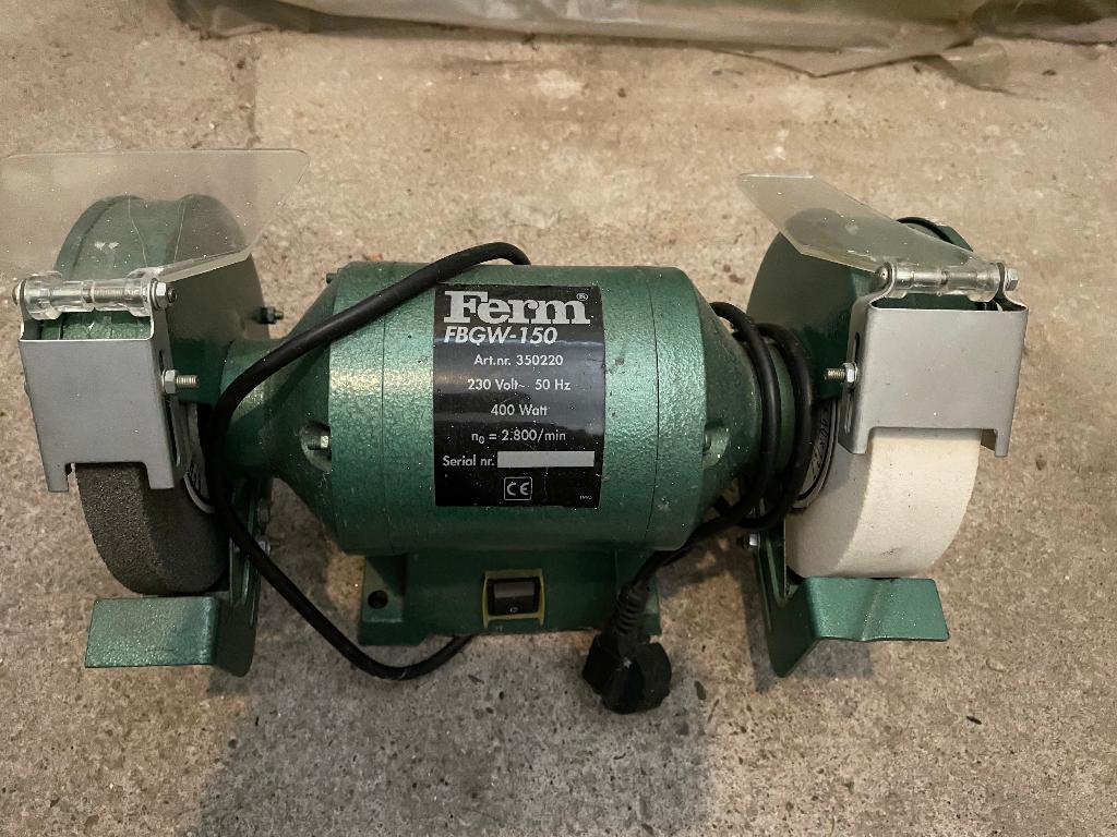 Ferm FBGW-150 slijpsteenmachine, Ophalen, Gebruikt, Minder dan 700 watt, Werkbankslijpmachine