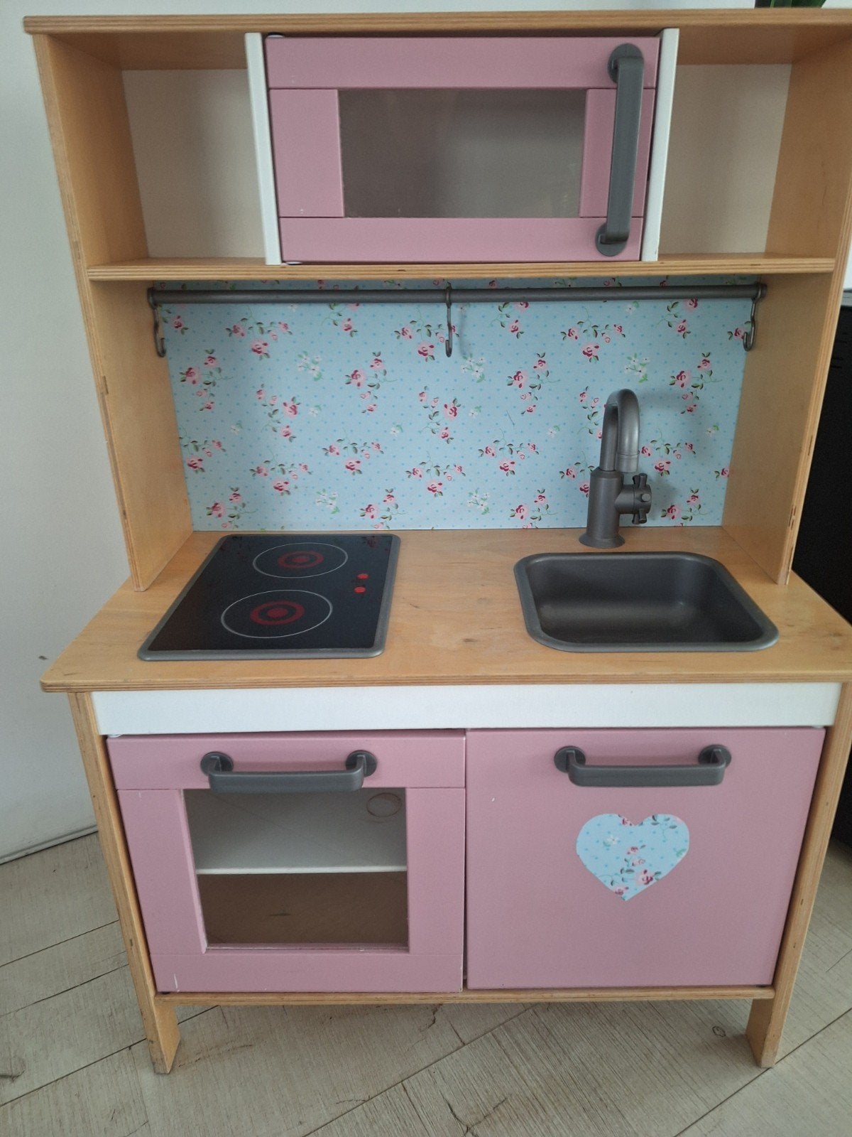 Houten speelkeuken met roze accenten, Ophalen, Gebruikt