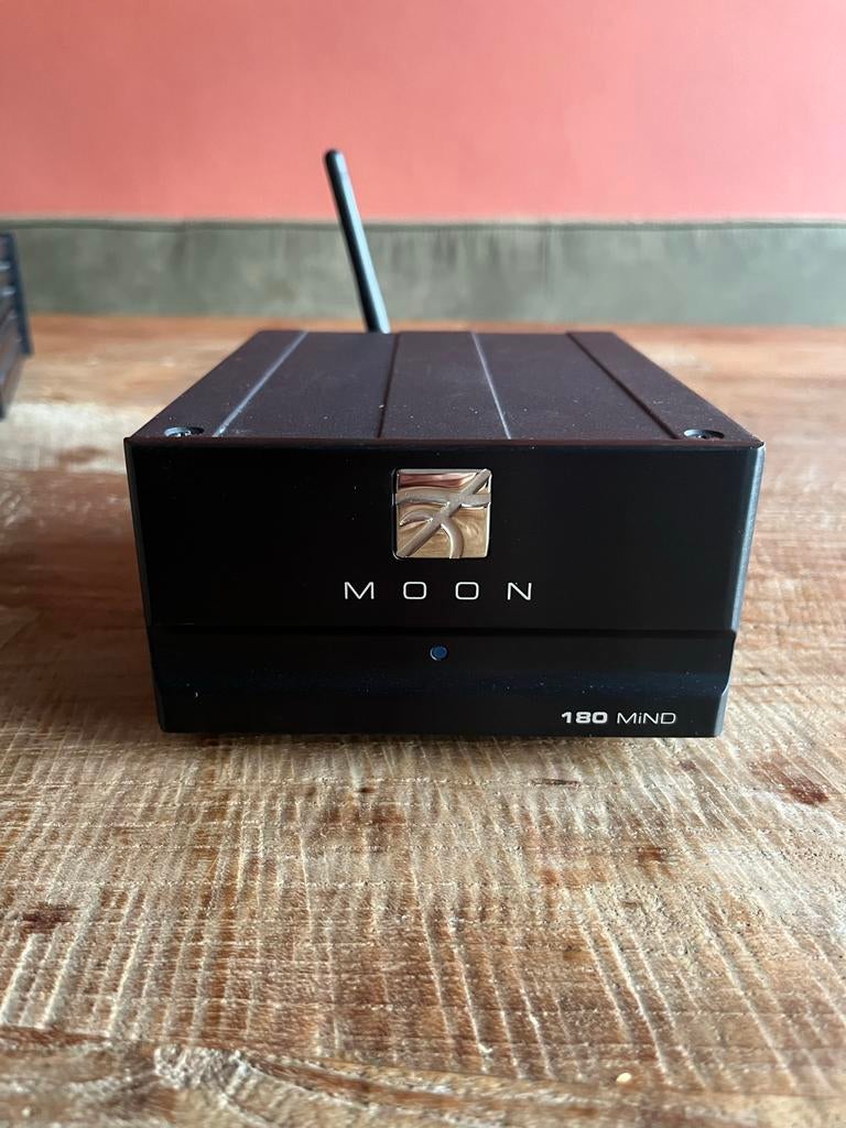 Moon Mind 180 netwerkspeler met lineaire voeding, Ophalen of Verzenden, Gebruikt, Optische audio, Zonder harde schijf