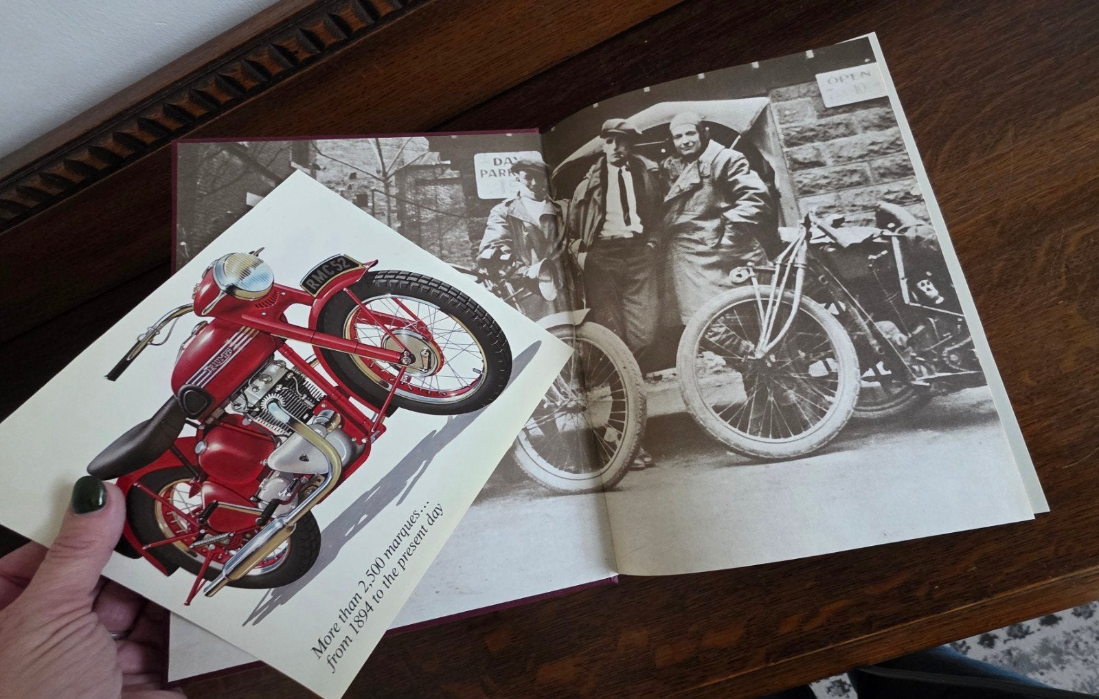Het Mooiste Motorboek & 2 x Geïllustreerde Encyclopedie, Boeken, Ophalen of Verzenden, Gelezen, Hugo Wilson, Erwin Tragatsch, Algemeen