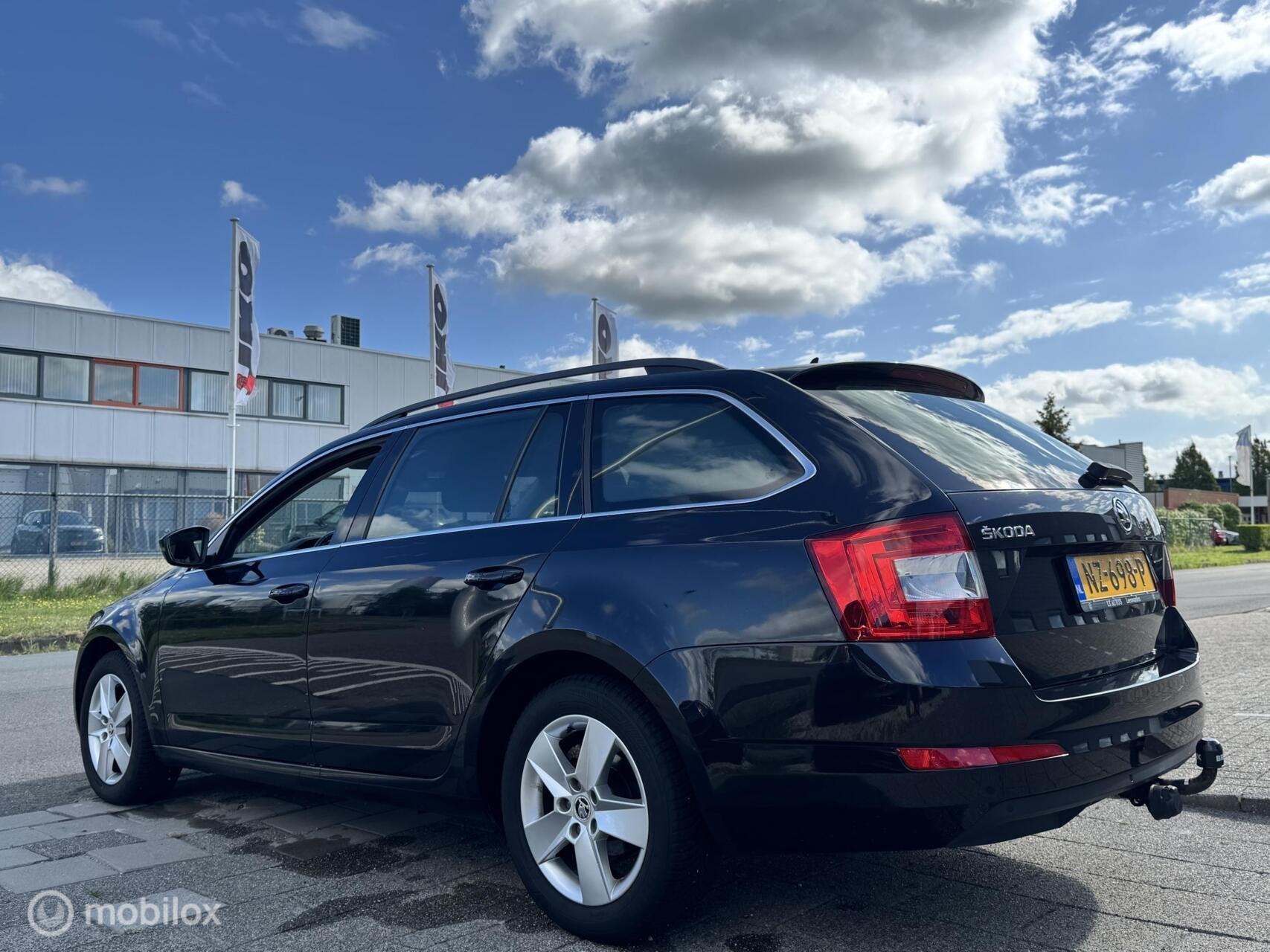 Skoda Octavia Combi 1.0 TSI Greentech Style Business|Navi, Auto's, Voorwielaandrijving, Handgeschakeld, 999 cc, 1300 kg