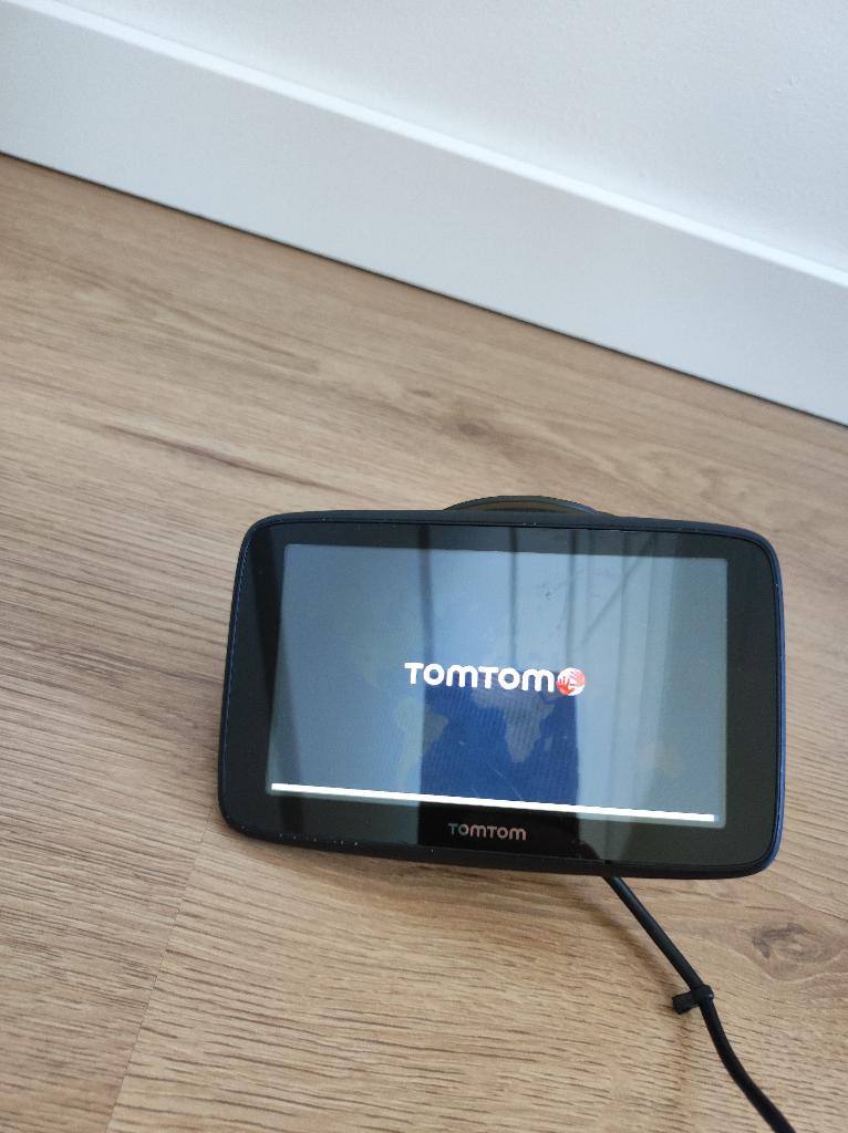 TomTom Go 520, Auto diversen, Autonavigatie, Ophalen of Verzenden, Zo goed als nieuw