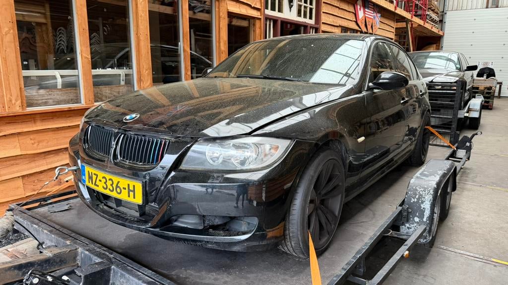 BMW E90 320i ONDERDELEN N46B20B - Black Sapphire Metallic, Auto-onderdelen, Ophalen of Verzenden, BMW
