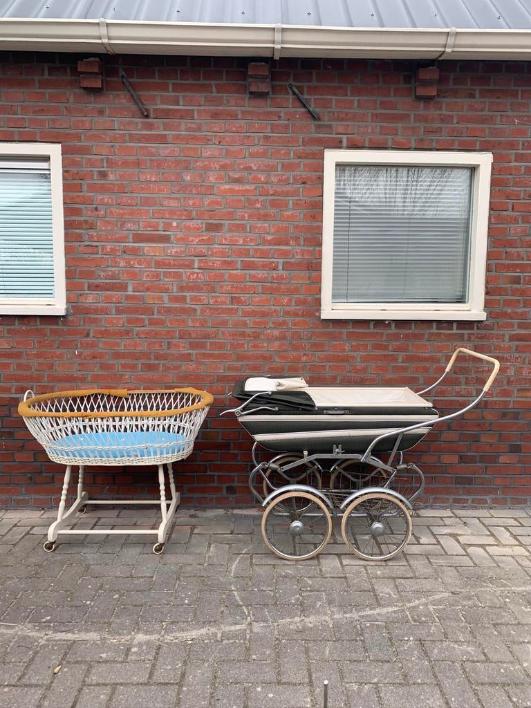 Vintage kinderwagen en ledikantje jaren 70, Ophalen, Gebruikt, Overige typen