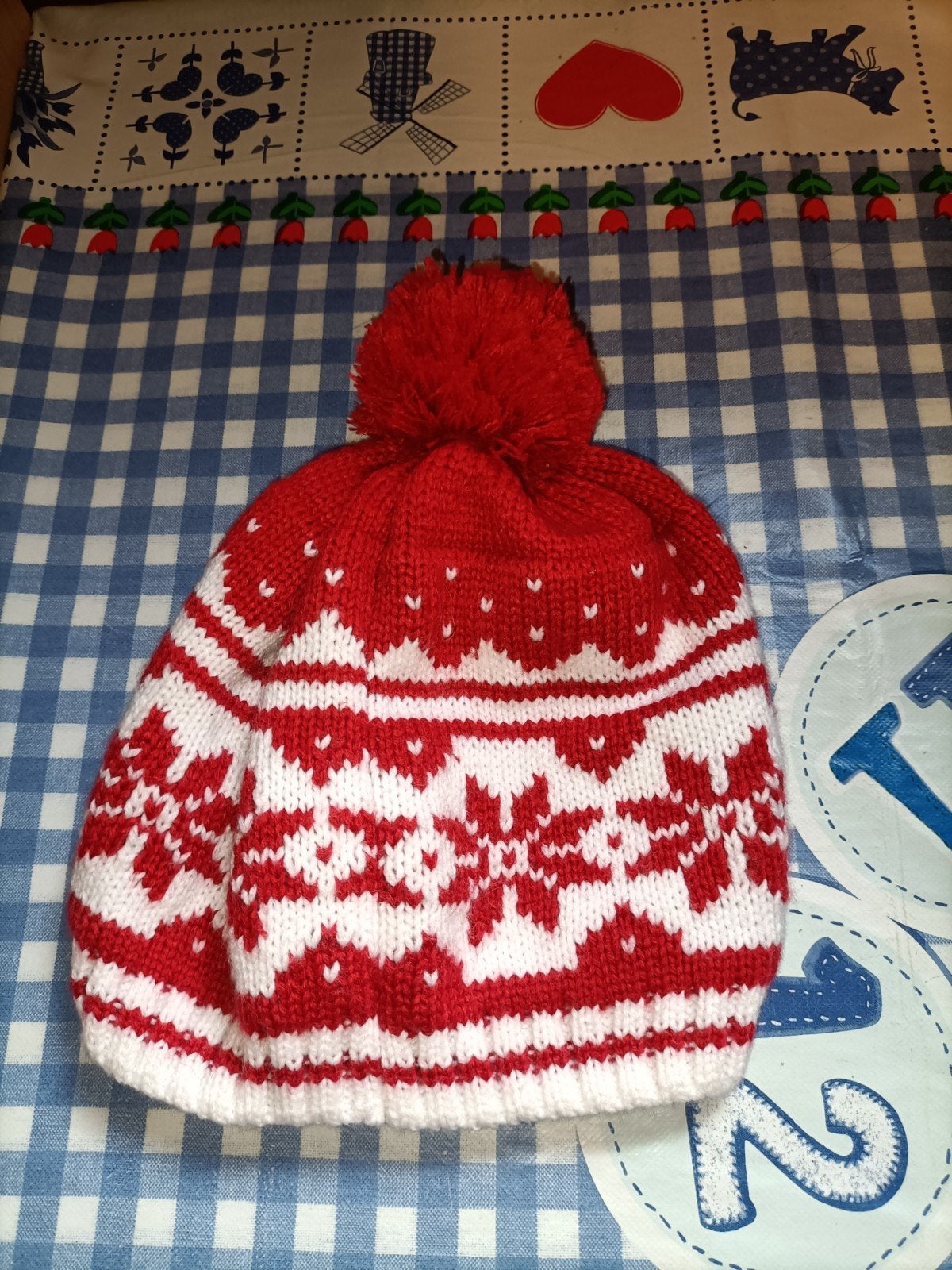 Leuke Coca Cola muts rood, wit met pluim, Kinderen en Baby's, Kinderkleding | Mutsen, Sjaals en Handschoenen, Ophalen of Verzenden