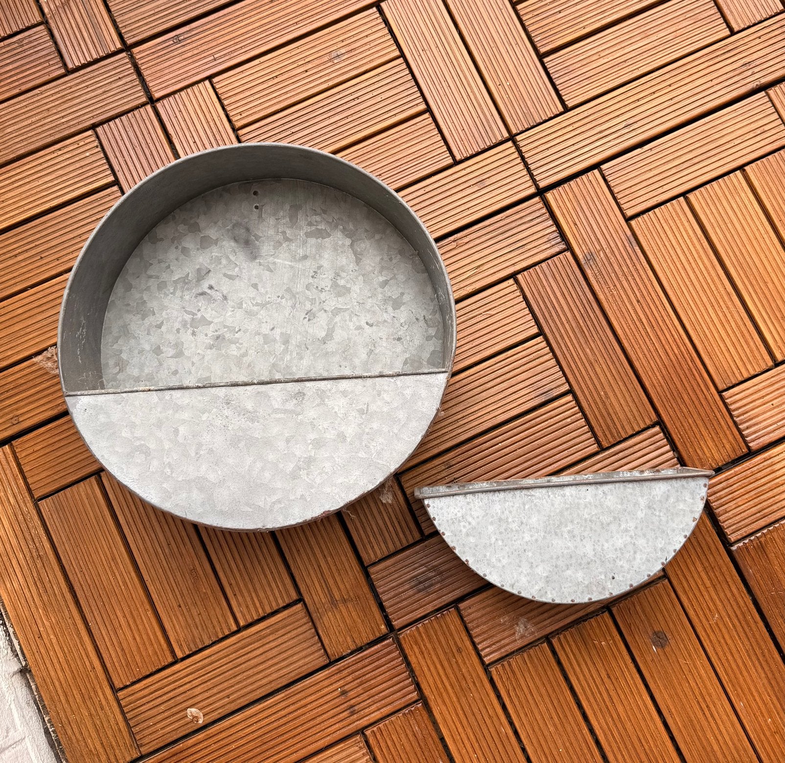 Bloembak buiten om op te hangen, Tuin en Terras, Minder dan 30 cm, Rond, Ophalen of Verzenden, Zo goed als nieuw