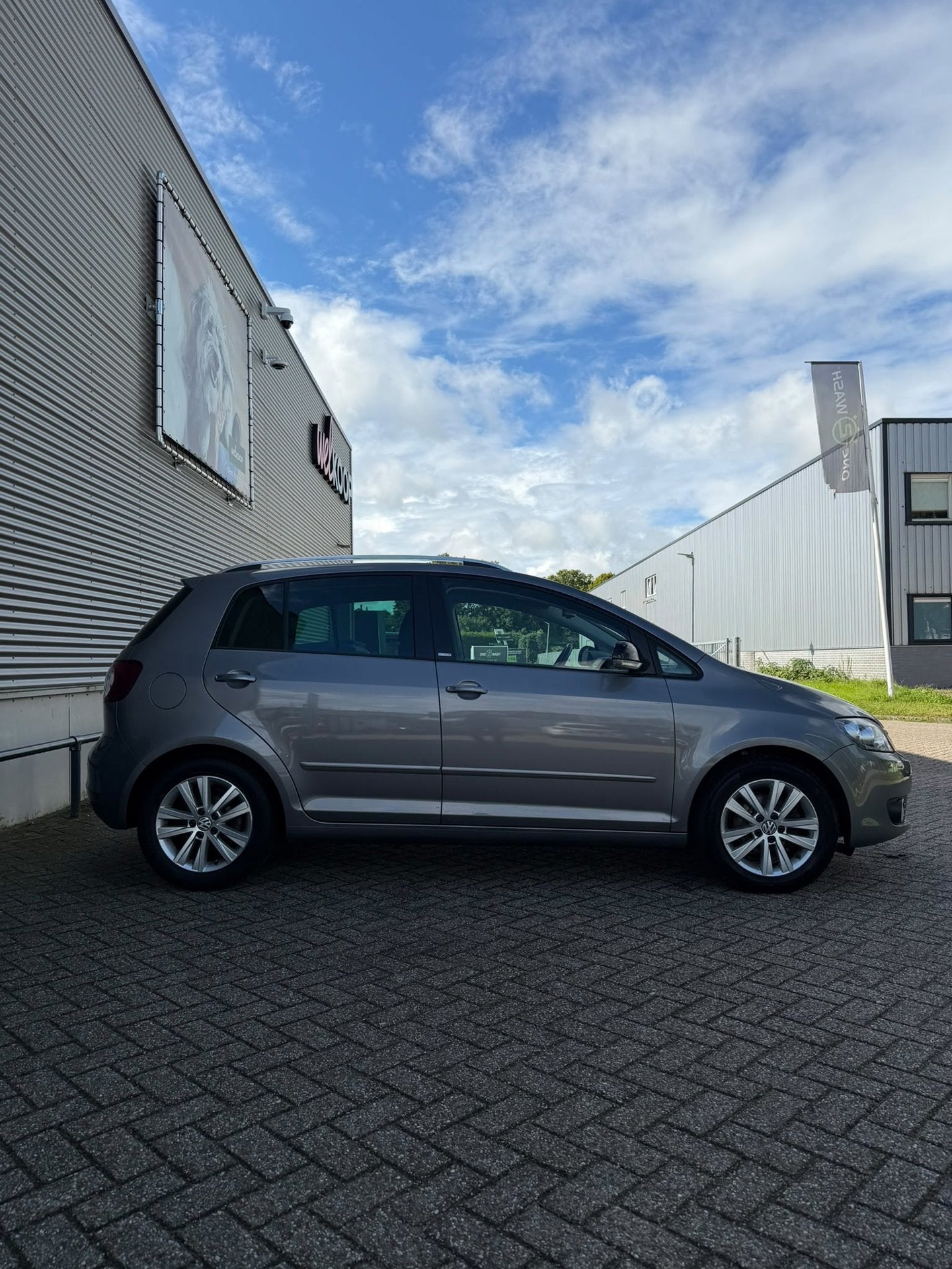 Volkswagen Golf Plus / Bomvoll / Automaat / Trekhaak / Airco, Auto's, Euro 5, Gebruikt, Alcantara, 122 pk