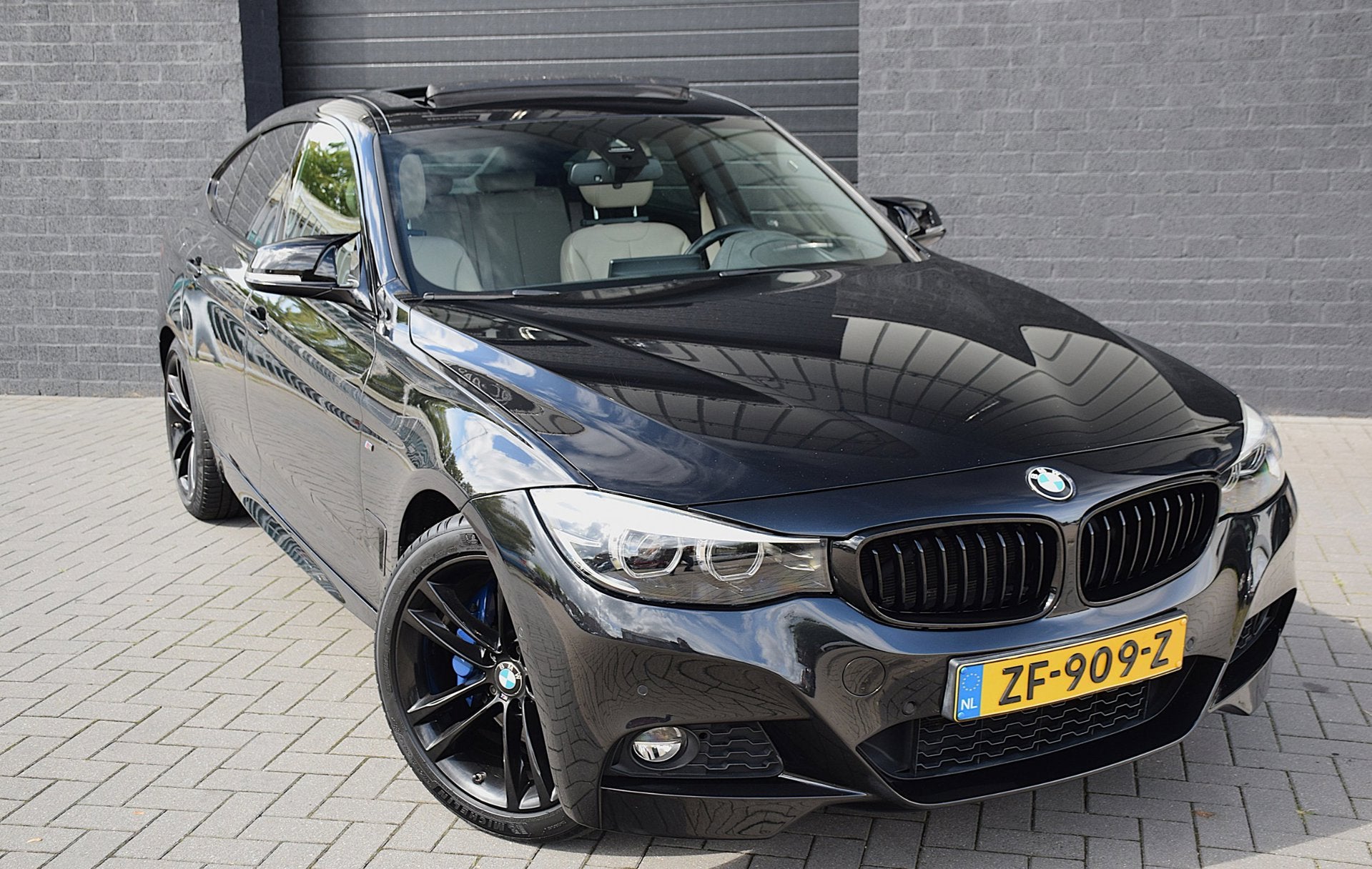 BMW 3-serie Gran Turismo 320i High Executive*M-Pakket*Pano*H, Auto's, 1998 cc, Achterwielaandrijving, Gebruikt, 4 cilinders