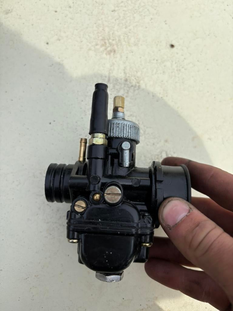 21mm carburateur, Ophalen of Verzenden, Zo goed als nieuw, Carburateur