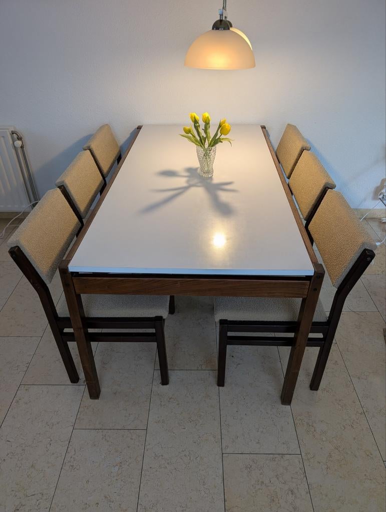Uitschuifbare Pastoe tafel met 6 stoelen, Huis en Inrichting, Tafels | Eettafels, Ophalen, Gebruikt, 100 tot 150 cm, Vijf personen of meer
