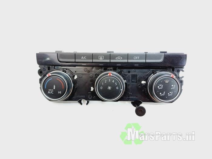 Kachel Bedieningspaneel van een Volkswagen Passat, Gebruikt, -, Volkswagen, -