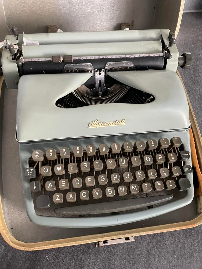 oude mechanische typemachine midden 20e eeuw jaren (40–60), Diversen, Typemachines, Ophalen, Gebruikt