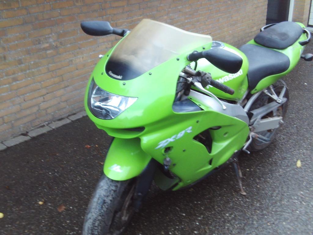 Kawasaki ZX9r Bj 98 gaat weg in onderdelen, Motoren, Ophalen of Verzenden, Gebruikt