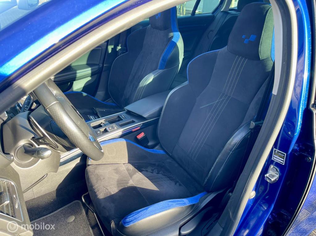 Renault Megane Estate 1.6 205PK GT|RIJKLAAR|PANO|BOSE|CAMERA, Auto's, Renault, Gebruikt, 4 cilinders, Alcantara, Lichtsensor
