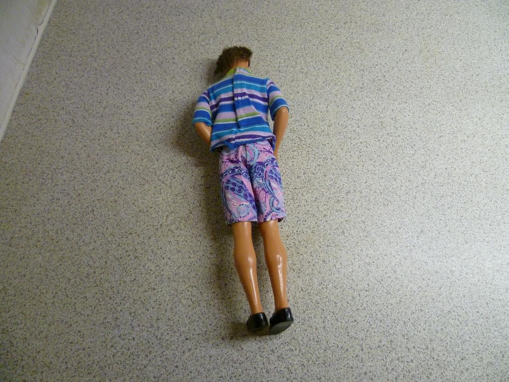 Ken uit 1968, Ophalen, Zo goed als nieuw, Pop